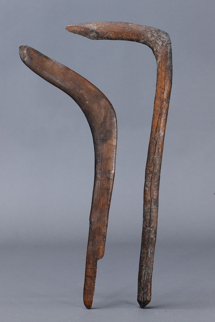 RARE EARLY 'BEND' CLUB AND BOOMERANG CLUB, CENTRAL QUEENSLAND (2 ITEMS) (1 of 2)