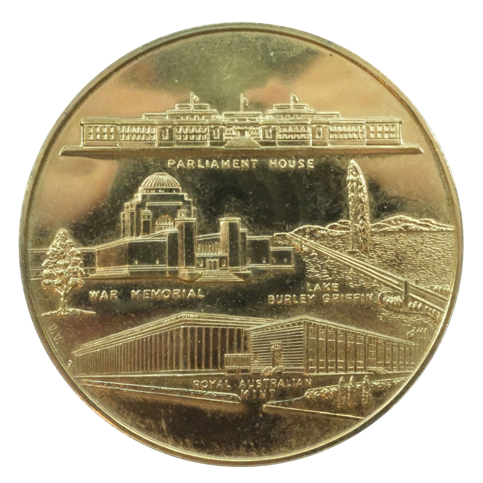 Australia R.A.M. 'Canberra' Souvenir Medal in Brass: In original 1960's Presentation Box Size Diameter 60mm Medium Coins, Monies & Stamps
