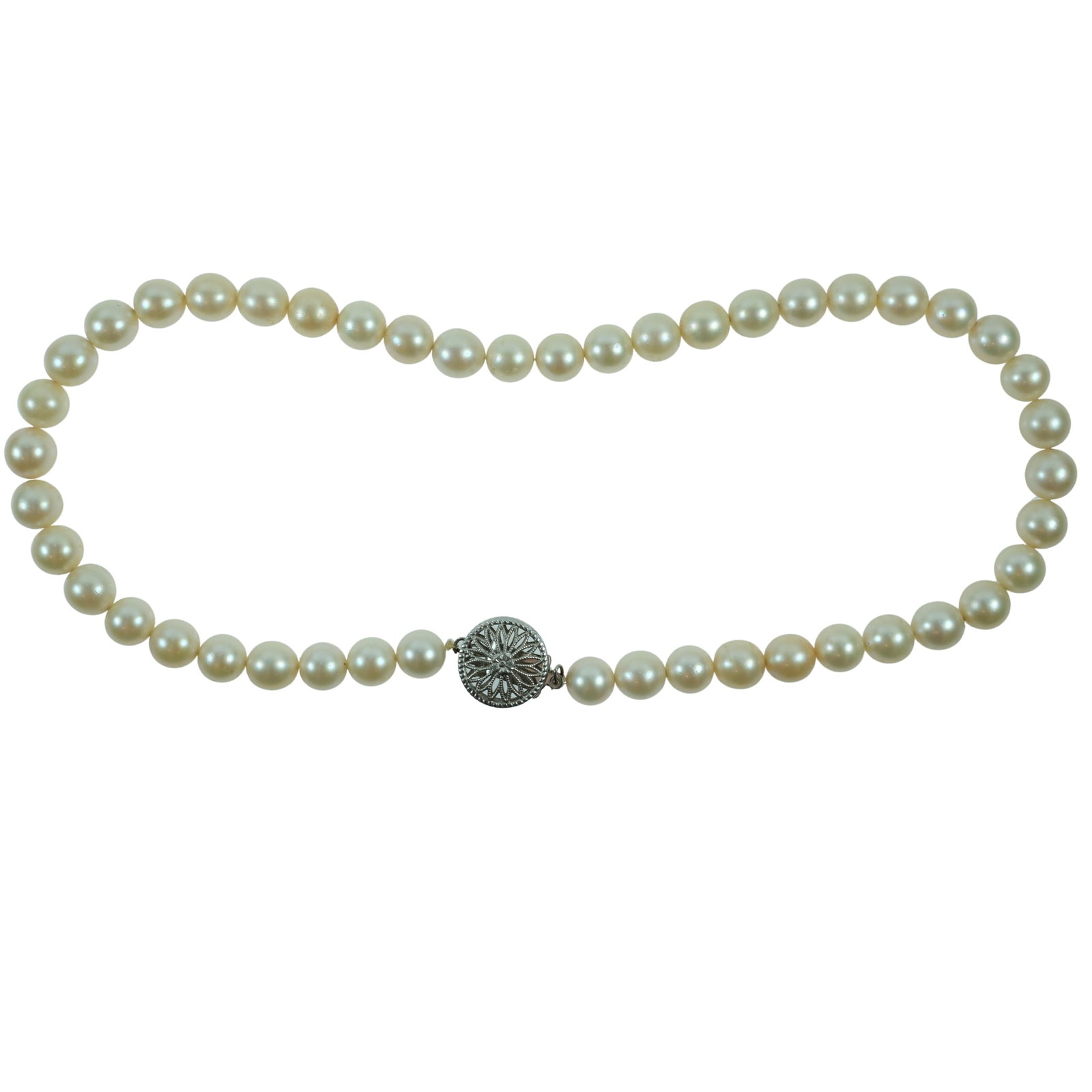Pearl Choker with 14ct White Gold Clasp: . Size Open length 34cms : Weight 22.99grams Medium Necklaces & Pendants