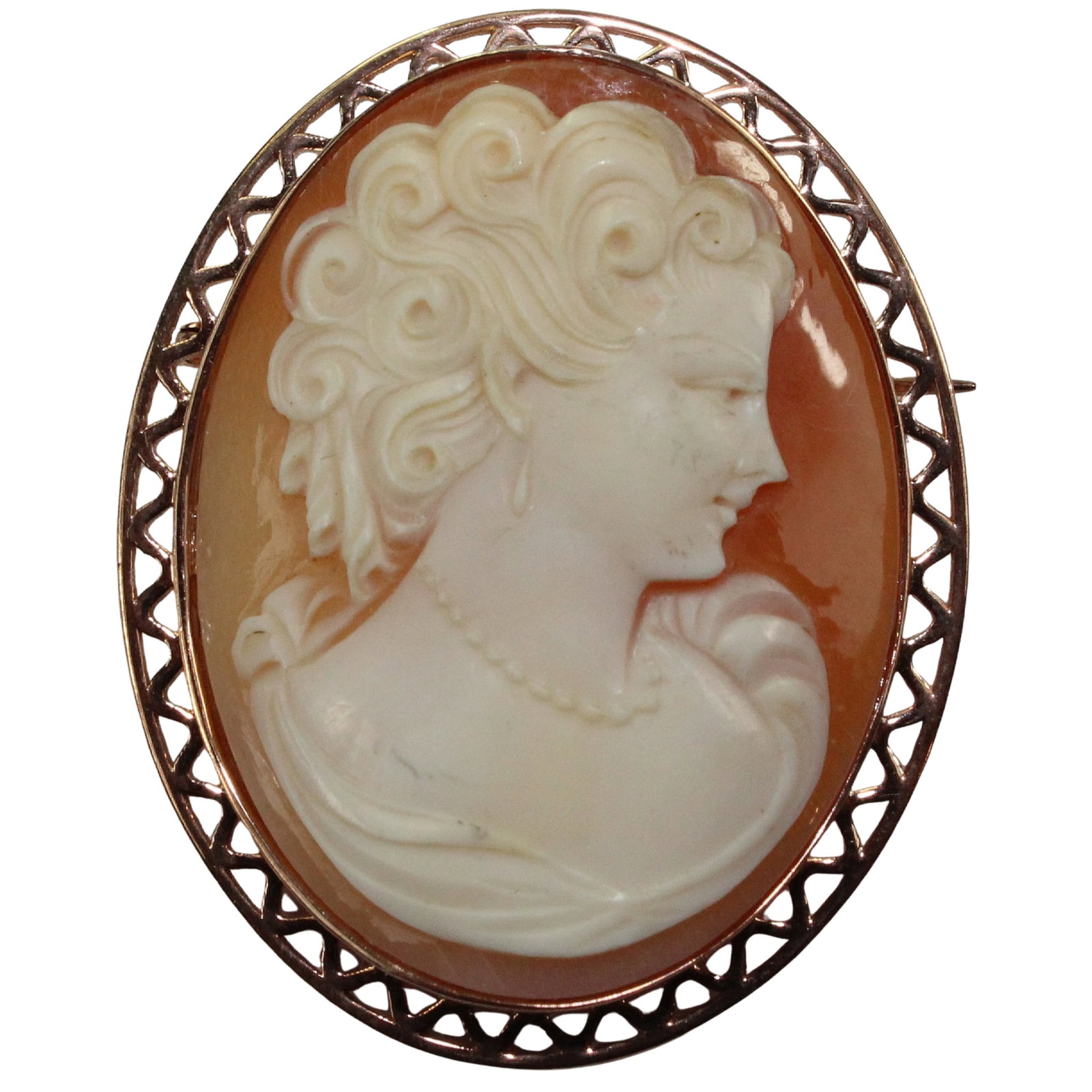 Antique Shell Cameo Brooch in 9ct Rose Gold Surround: Quality Size Dimensions 41x33mm : Total weight 12.38gms Medium Pins & Brooches Exhibited General