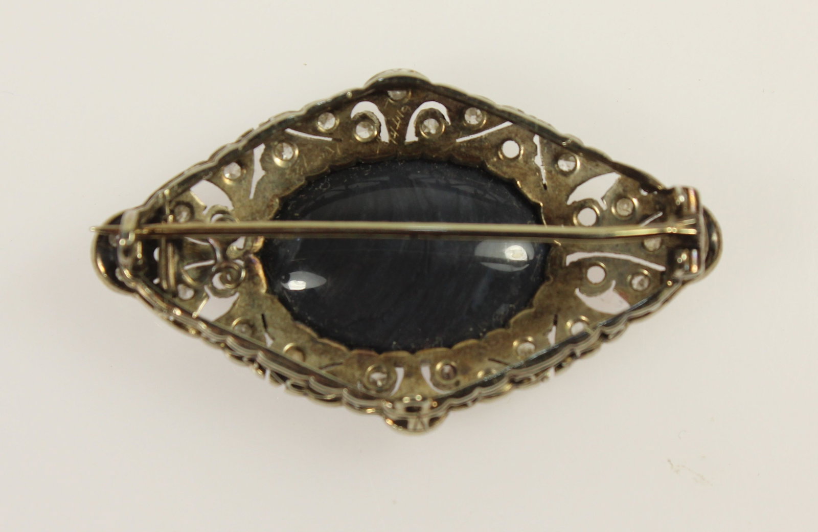 Antique Black Opal Brooch in 15ct White Gold setting with small Old-cut Diamonds - 3