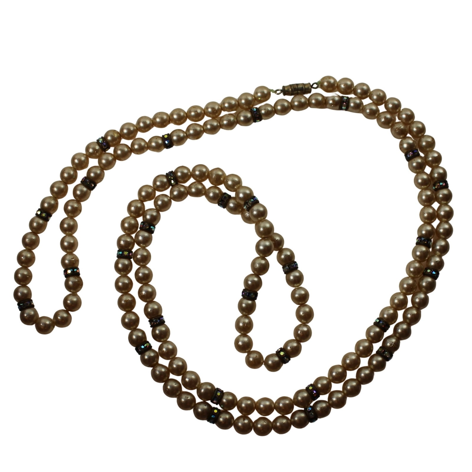 Opera-length Vintage Faux Pearl & Diamante Necklace: . Size Open Length 110 cms Medium Necklaces & Pendants Exhibited General