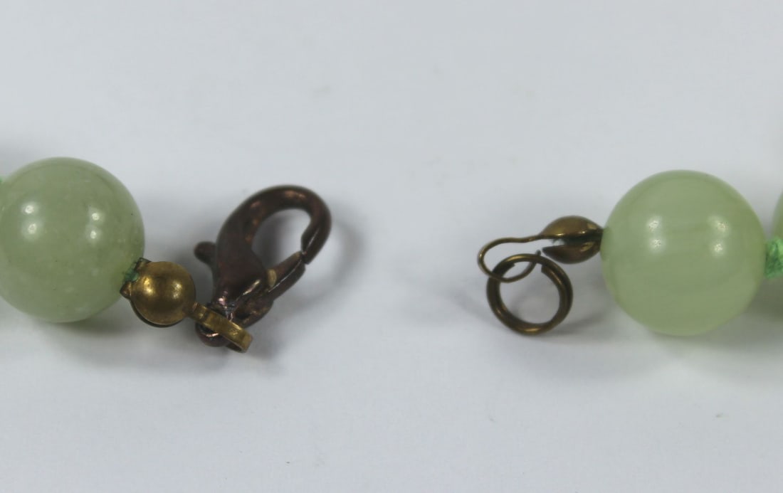 Nephrite Jade Bead Necklace - 2