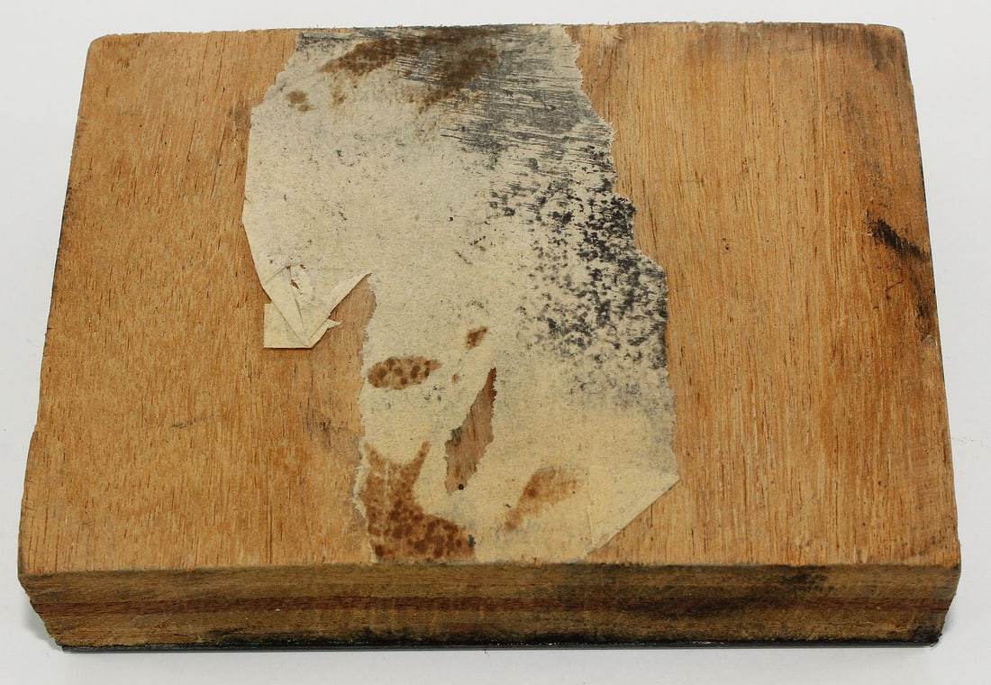 Bank of South Australia 1860 - 1880 £10 (Adelaide) Miniature Printing Plate c.1973-4 - 3