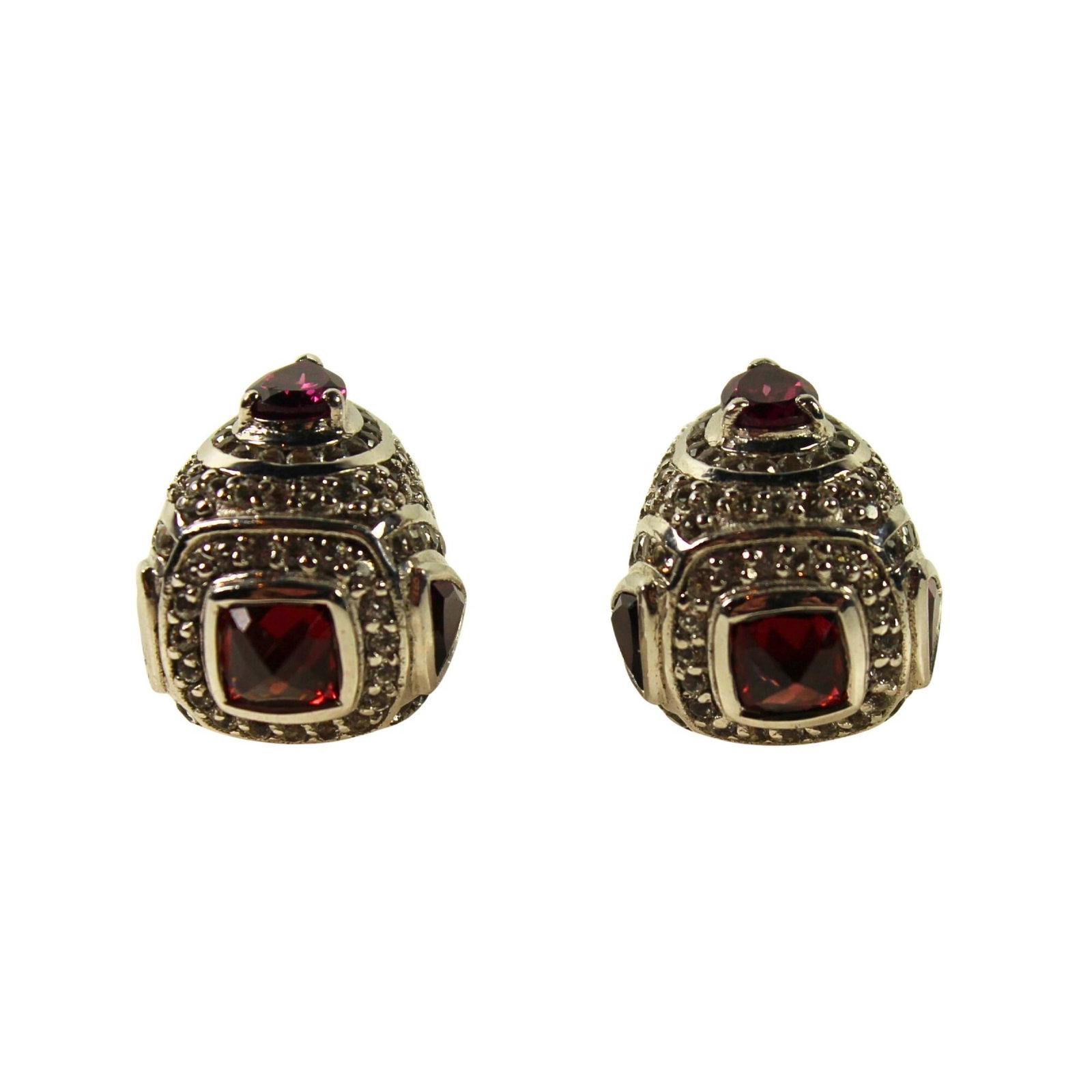 Amethyst Earrings in Sterling (925) Silver (Pair): . Medium Earrings Exhibited General
