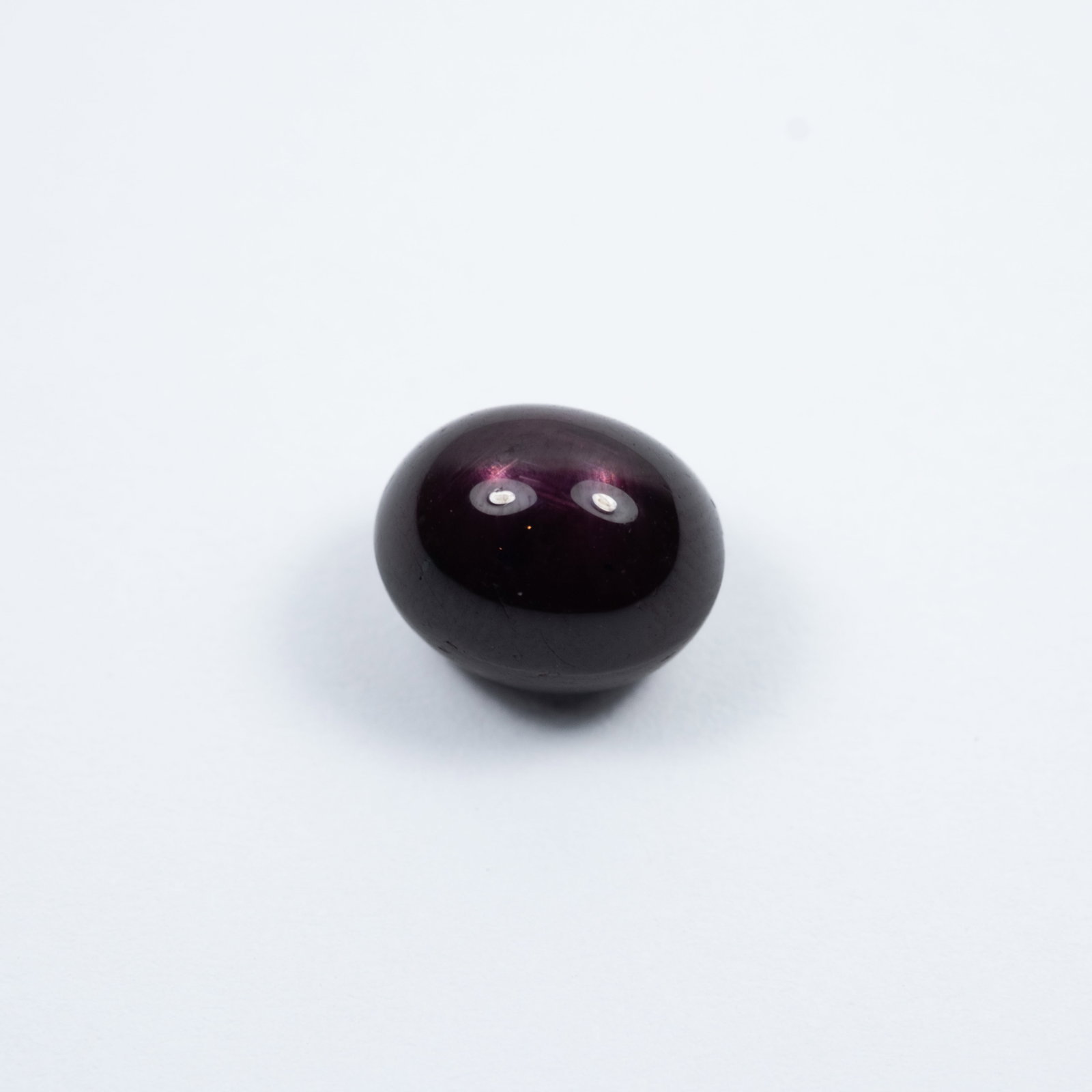 Oval-Cabochon Star Ruby - 2