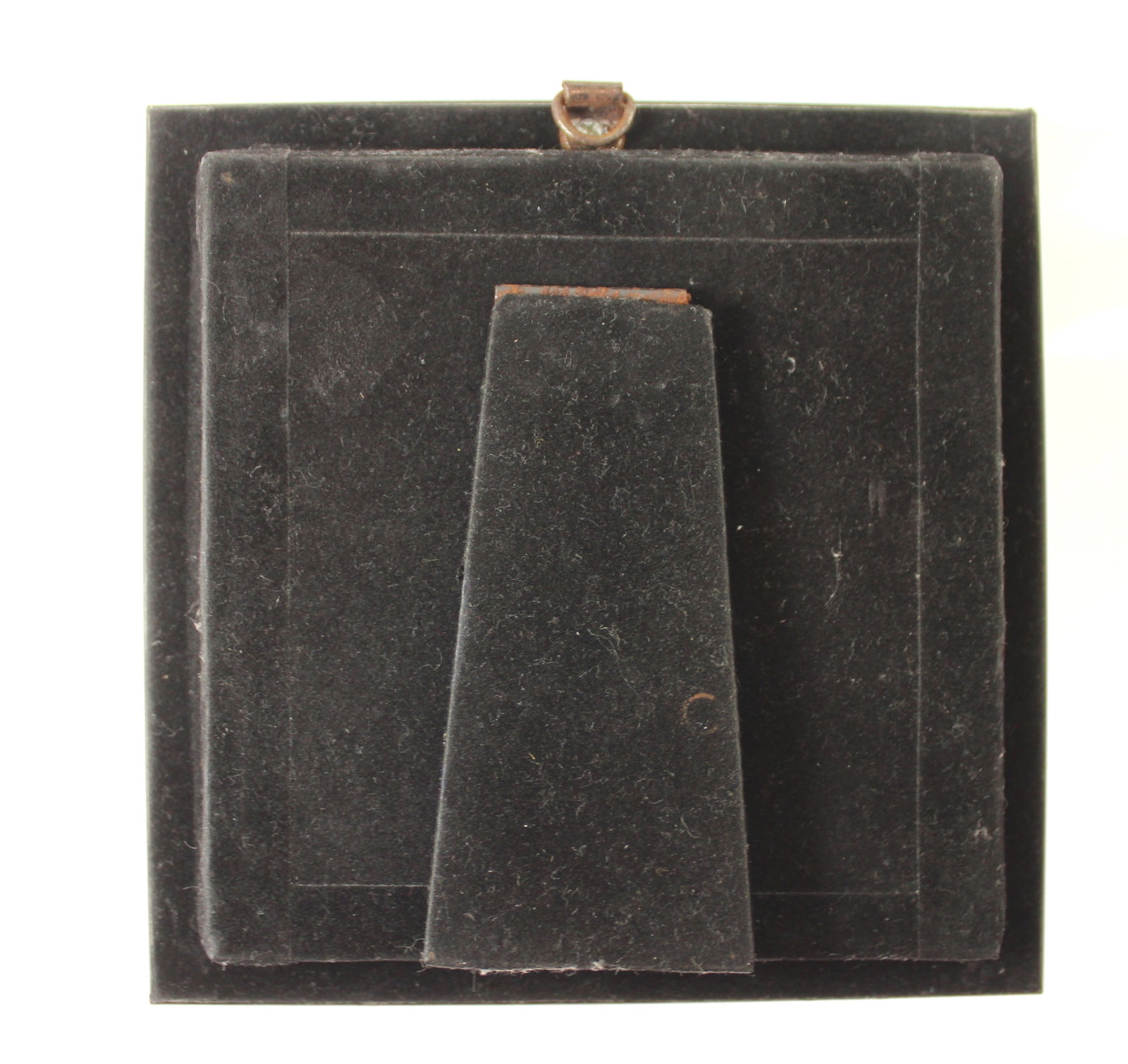 Chinese Painted Miniature Dish in Decorative Frame - 2