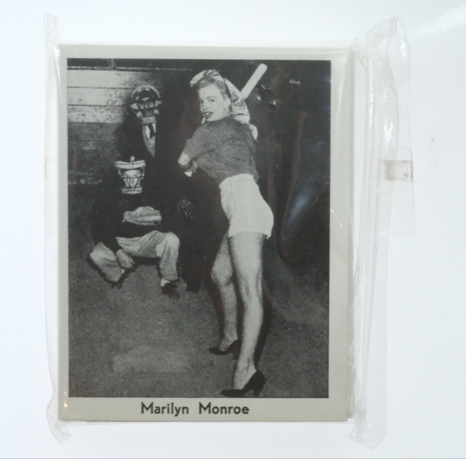 Marilyn Monroe Limited Edition Gum Cards Set plus Black and White Movie Stills (35 ): Limited Edition No. 220/5000, Various Black and white stills including Captain Kidd(8), West Word(7), Time Bandits(7), Honey I Shrunk the Kids (10), The Fabulous World of Jules Vern(3), 8X10 Size 38