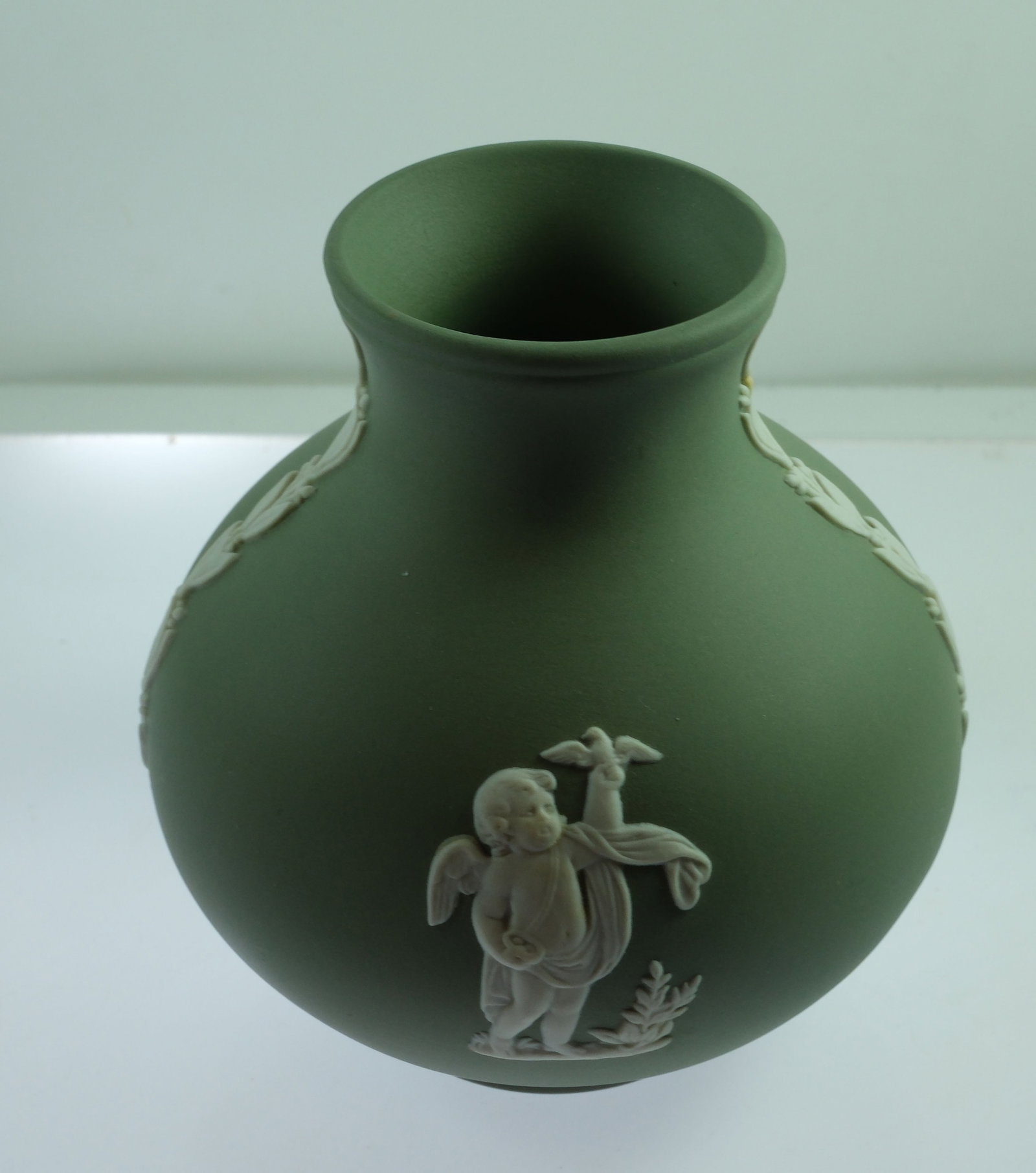 Wedgwood Green Jasperware Vase - 3