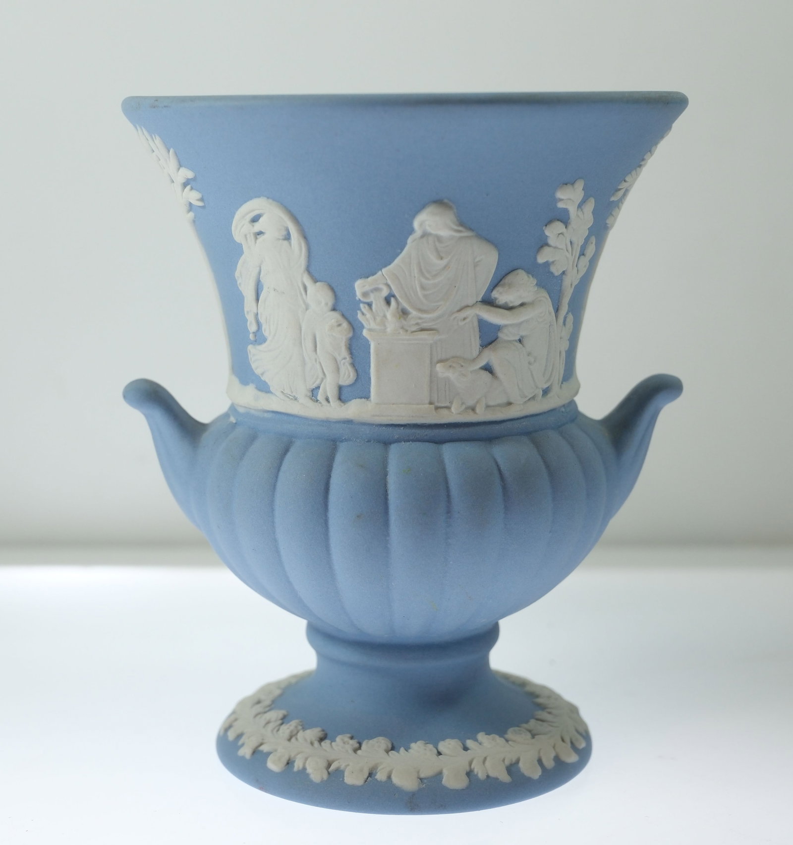 Wedgewood Blue Jasperware Urn - 2