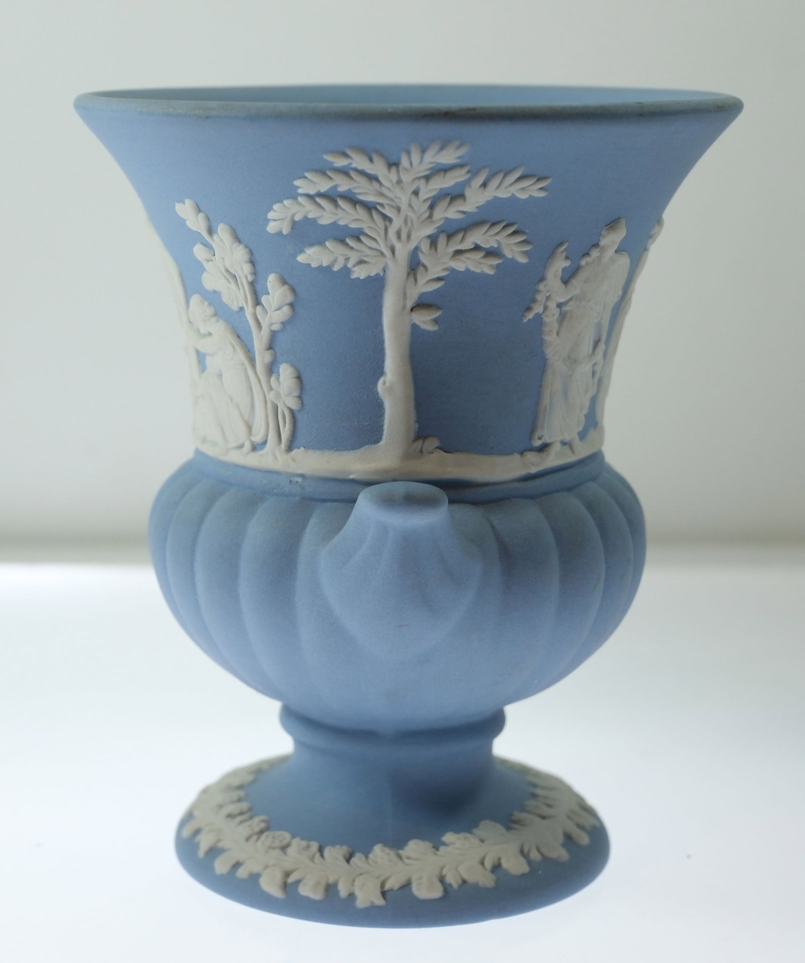 Wedgewood Blue Jasperware Urn - 3
