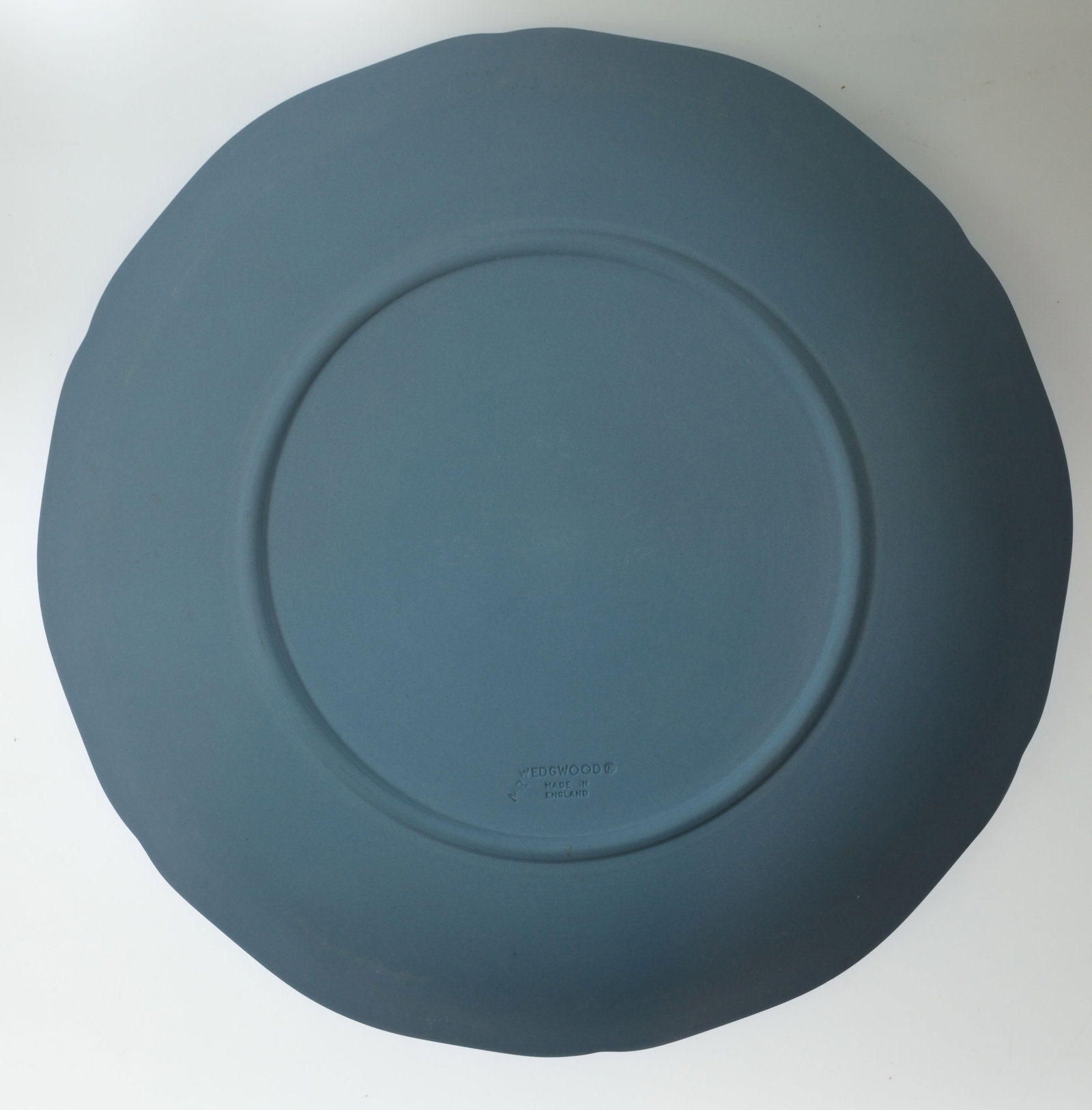 Wedgewood 'Christmas 1991' Blue Jasperware Plate - 2