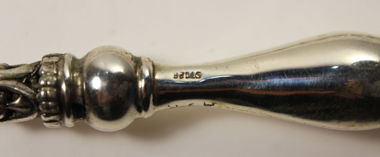 Antique-style Judaica Torah Yad Pointer in Sterling (925) Silver by 'Hazorfim' - 3