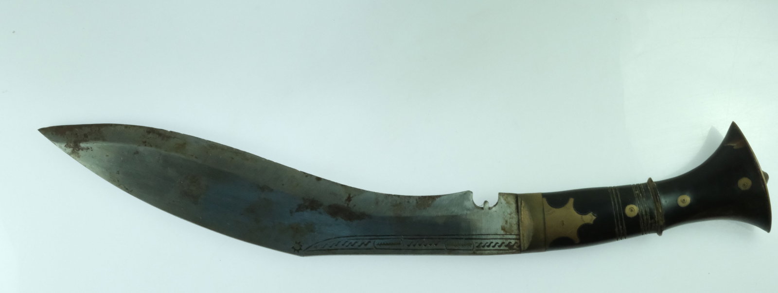 Nepalese Kukri Short Blade with Brass decoration on the Ebonised Wood Sheath - 2