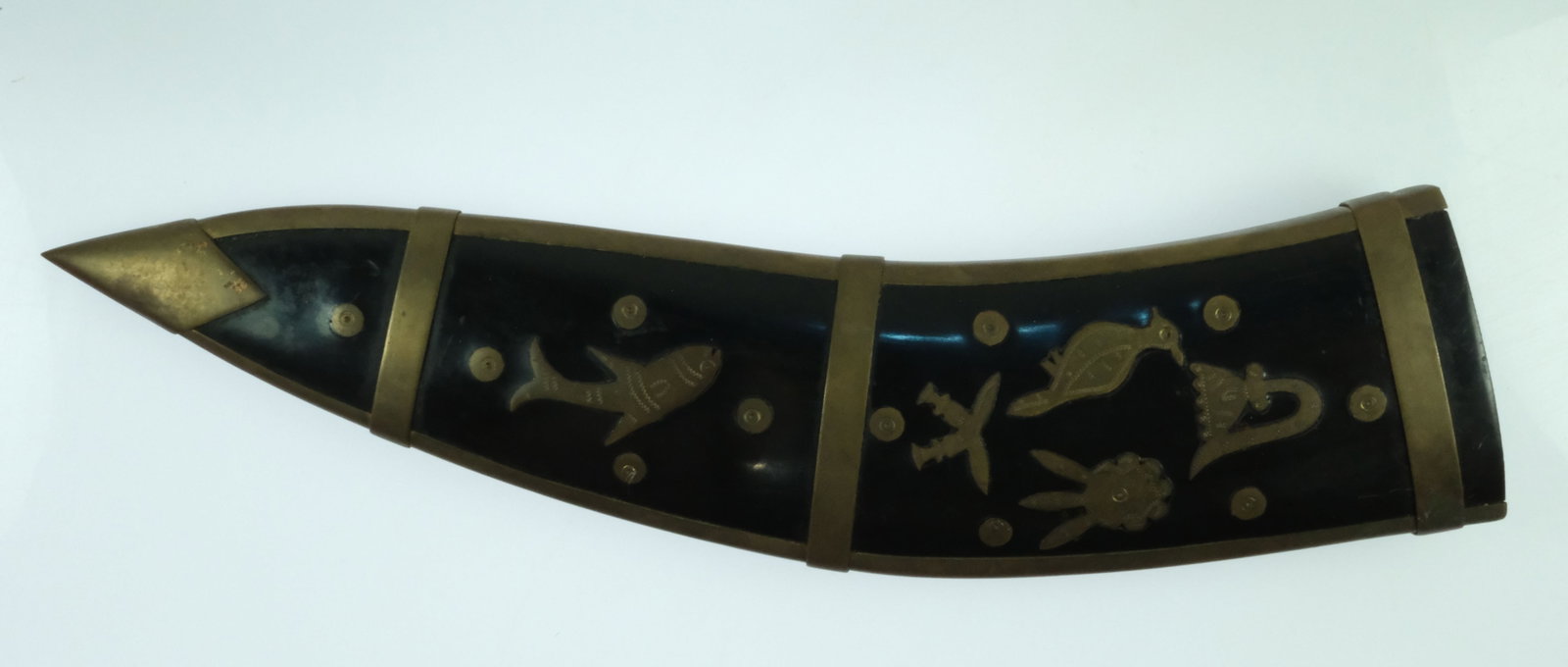 Nepalese Kukri Short Blade with Brass decoration on the Ebonised Wood Sheath - 6