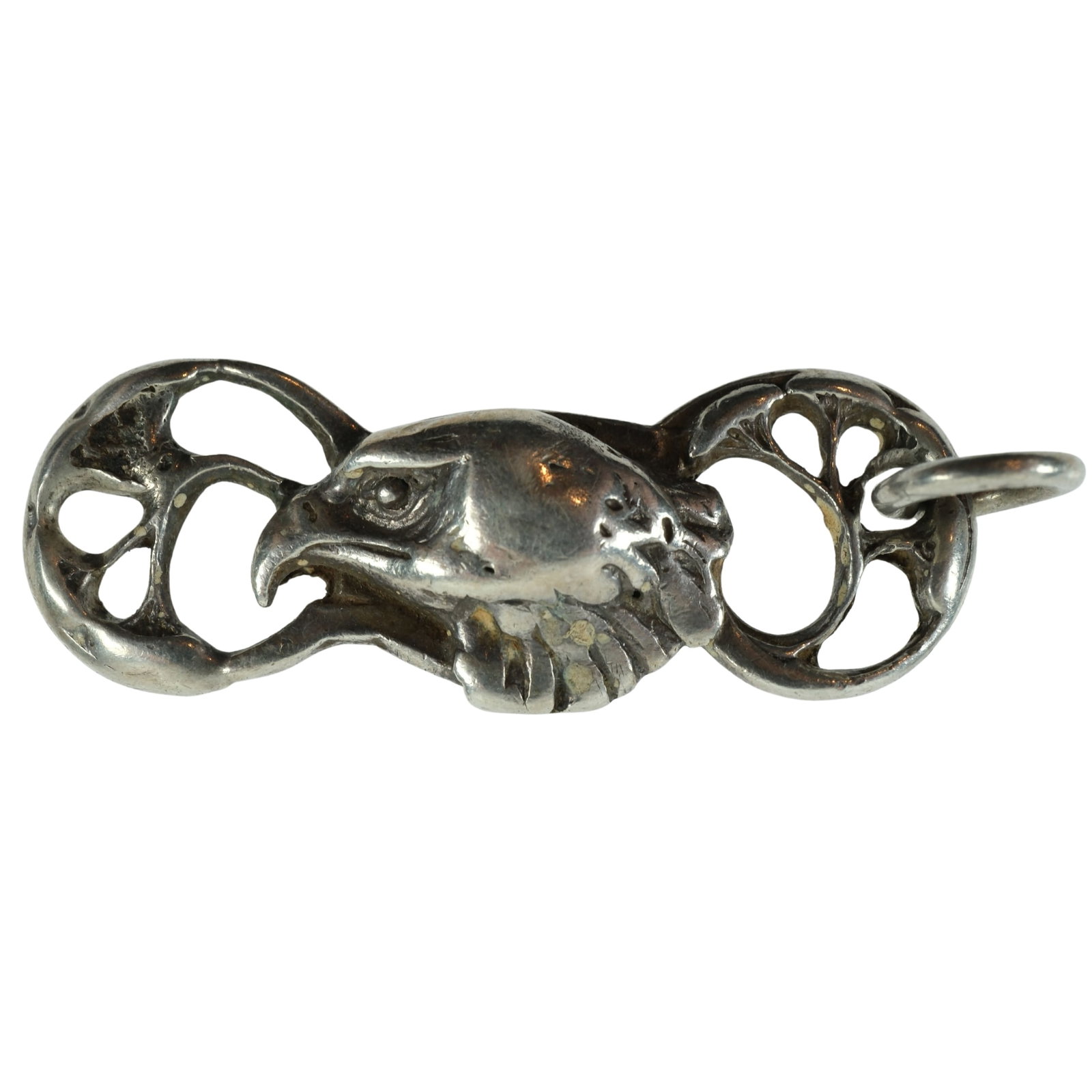 Eagle Head Pendant in Sterling (925) Silver: . Size Diameter 4.5cms : Weight 9.4grams