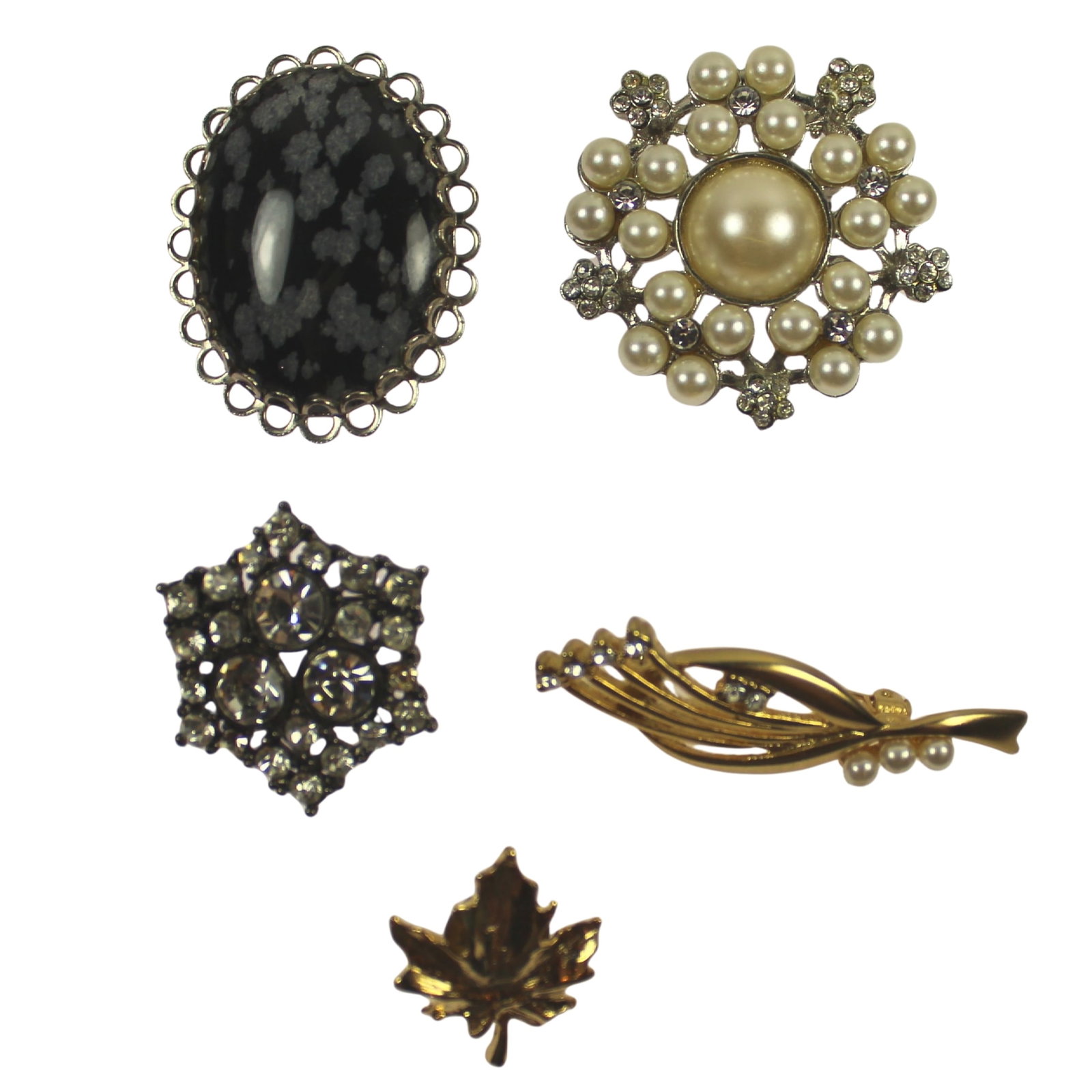 Costume Brooches in Pearl, Crystal & Stone (5 items) (1 of 2)