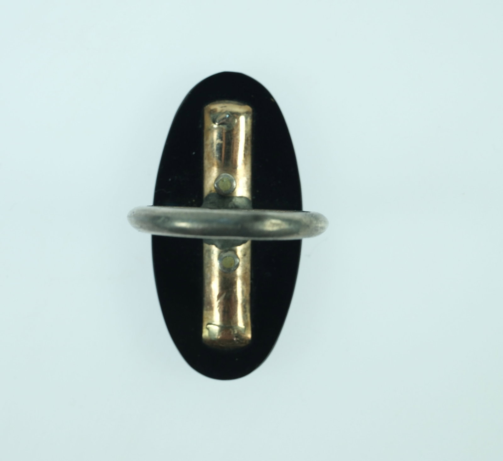 Bakelite Ring inset with stylised Gold (585) & Pearl Motif and a Sterling (925) Silver Shank - 2