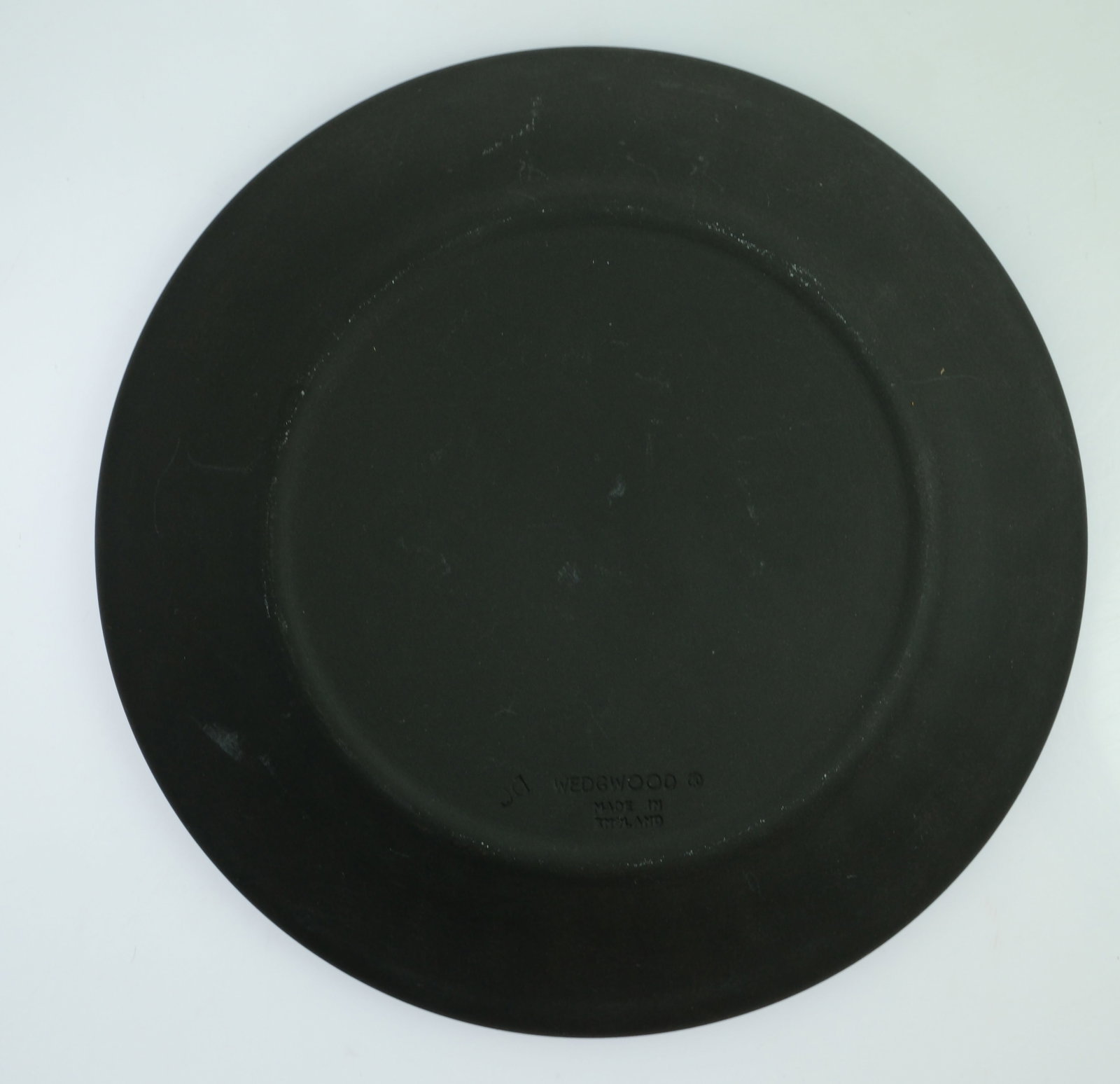 Wedgwood Basalt Jasperware Plates (Pair) - 3