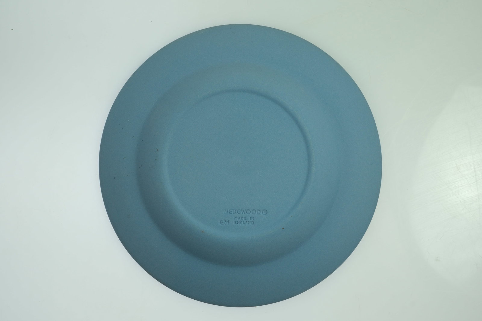 Wedgewood 'James Cook, Koalas & Frill-Necked Lizard' Plates (3 items) - 5