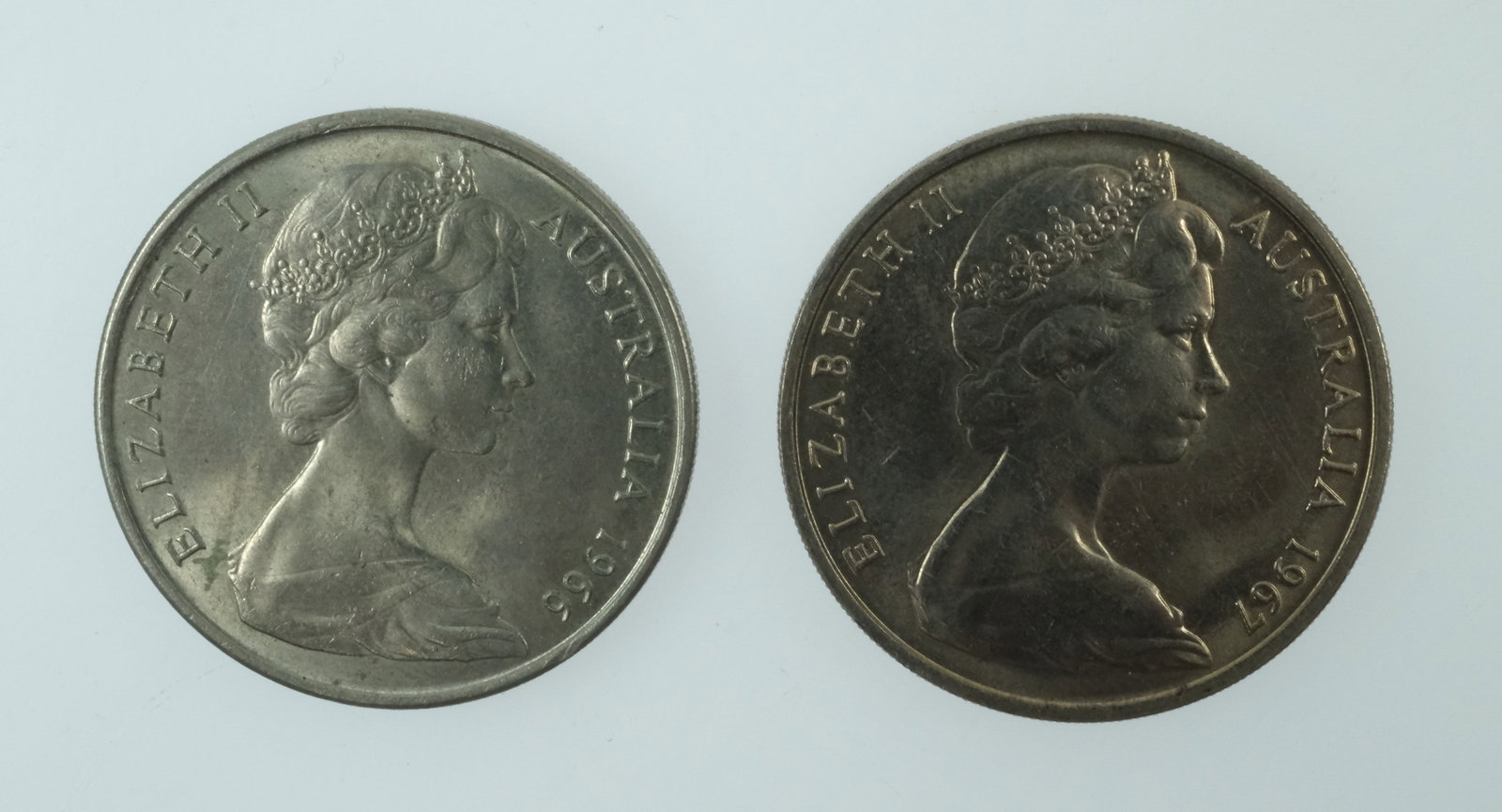 Australia 1966 (L) & 1967 Twenty Cents, Uncirculated (2 coins) - 2