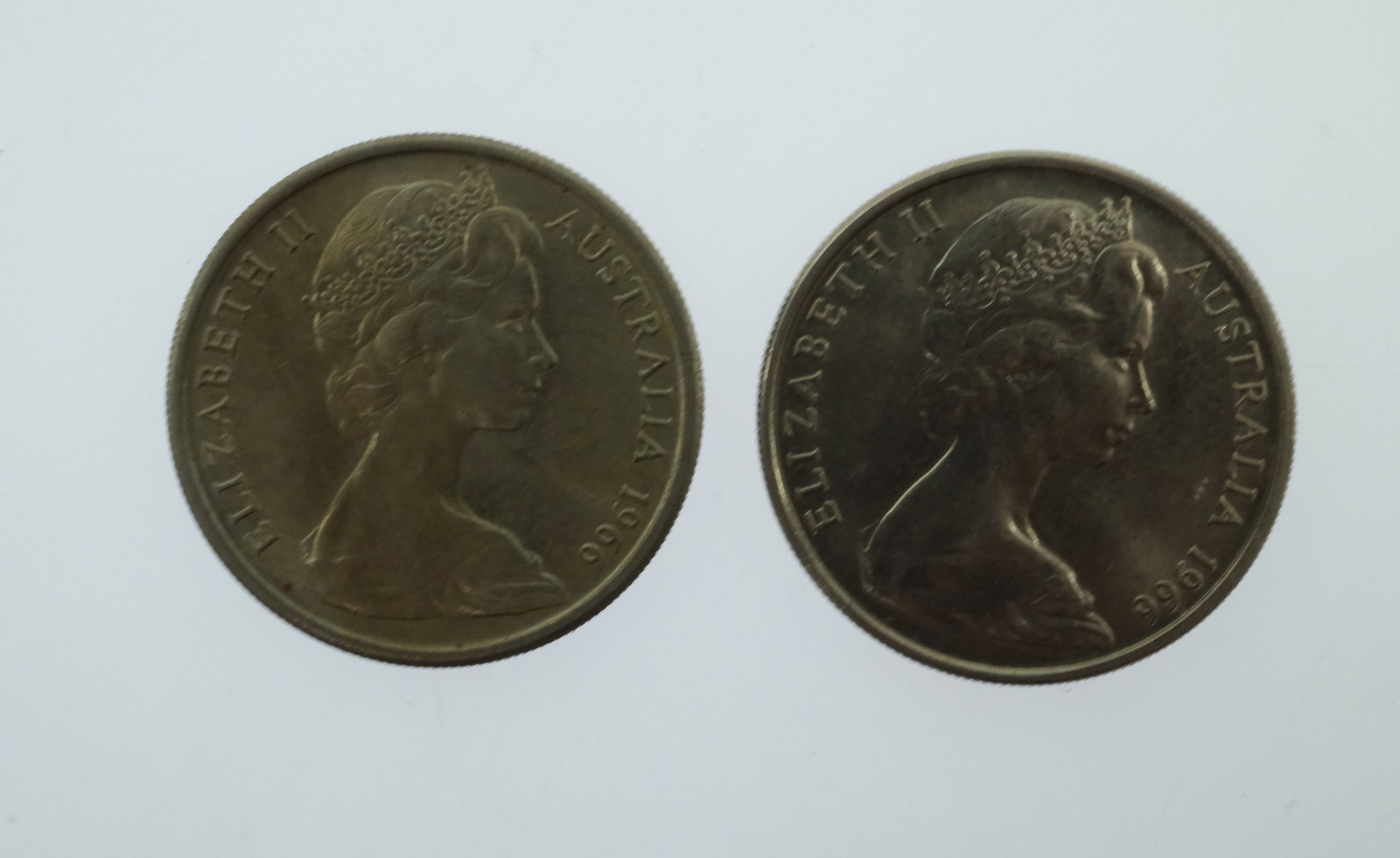 Australia 1966 (C) & (L) 10 Cents, Choice Uncirculated (2 coins) - 2