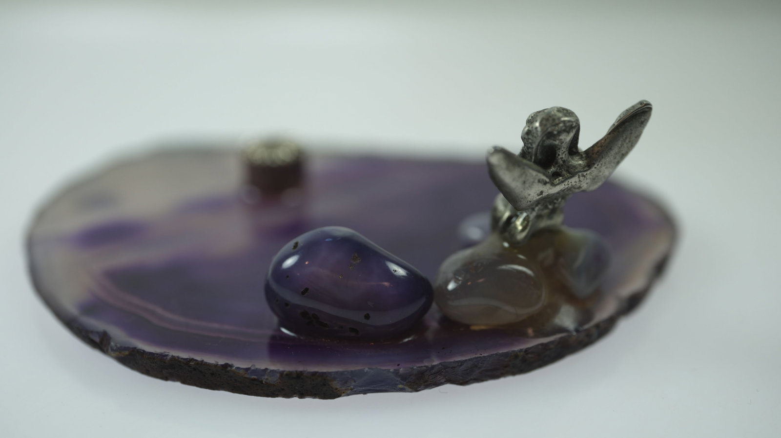 Winged-Cherub atop an Amethyst Base - 3