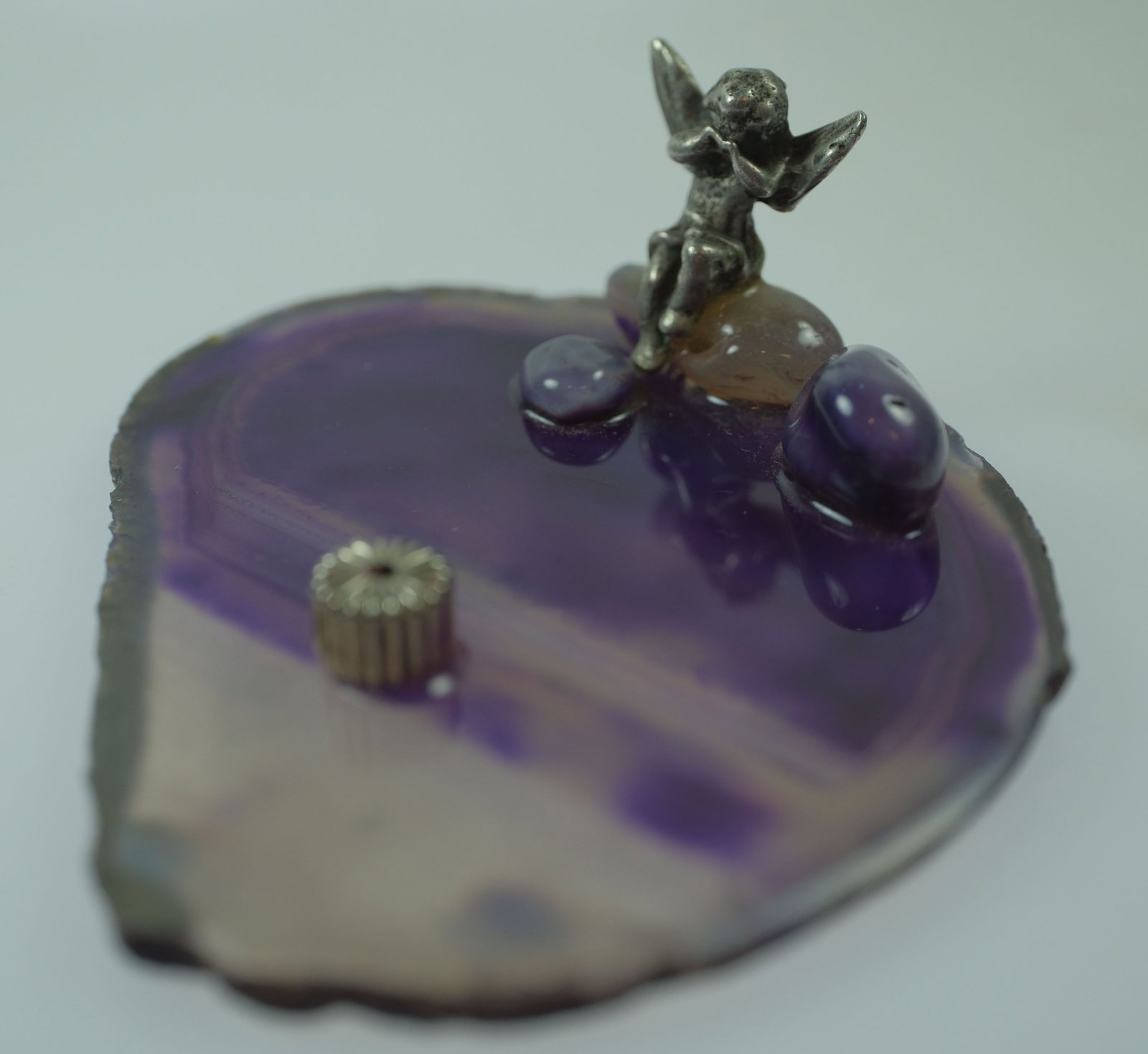 Winged-Cherub atop an Amethyst Base - 4