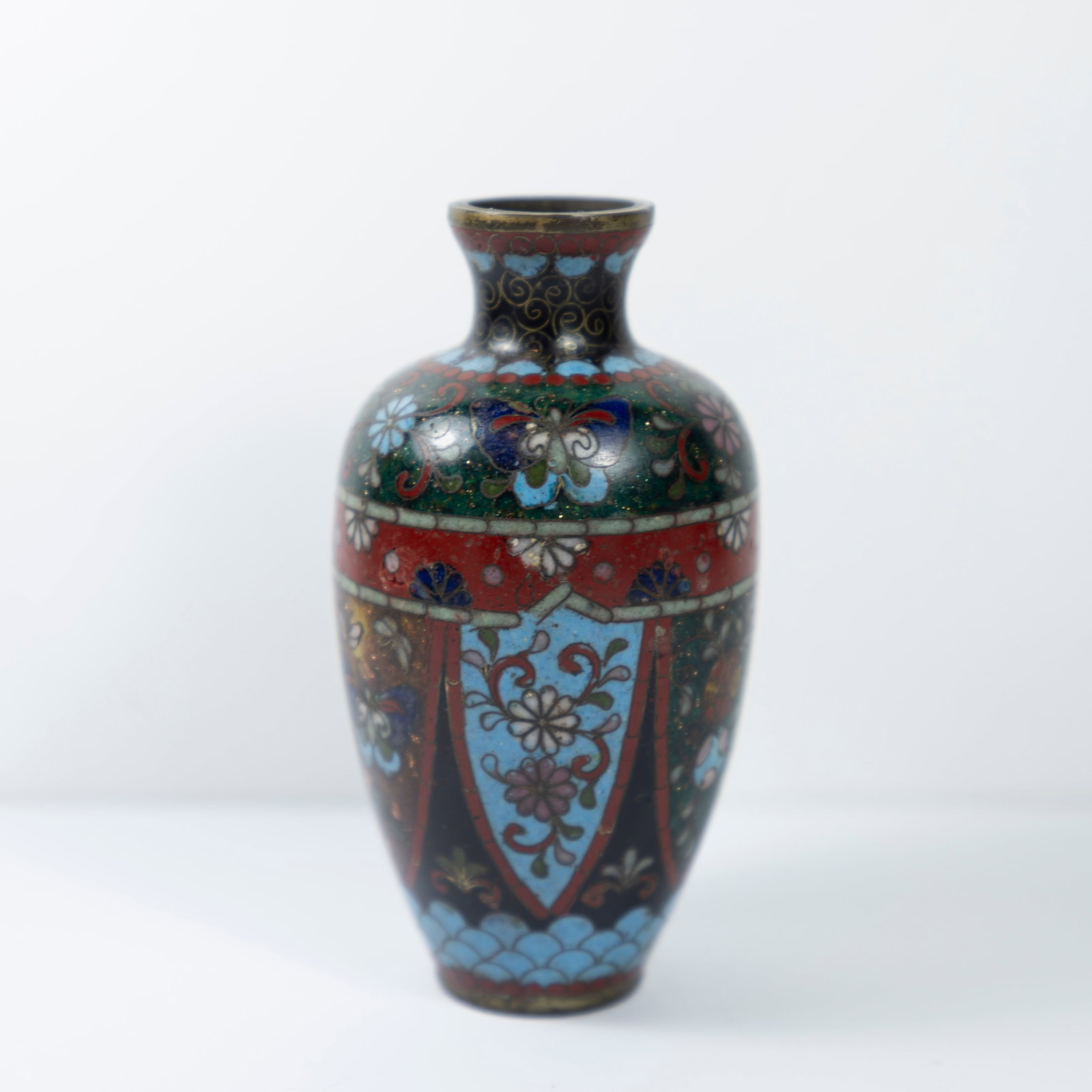 Small Japanese Cloisonne Vase Antique - 2