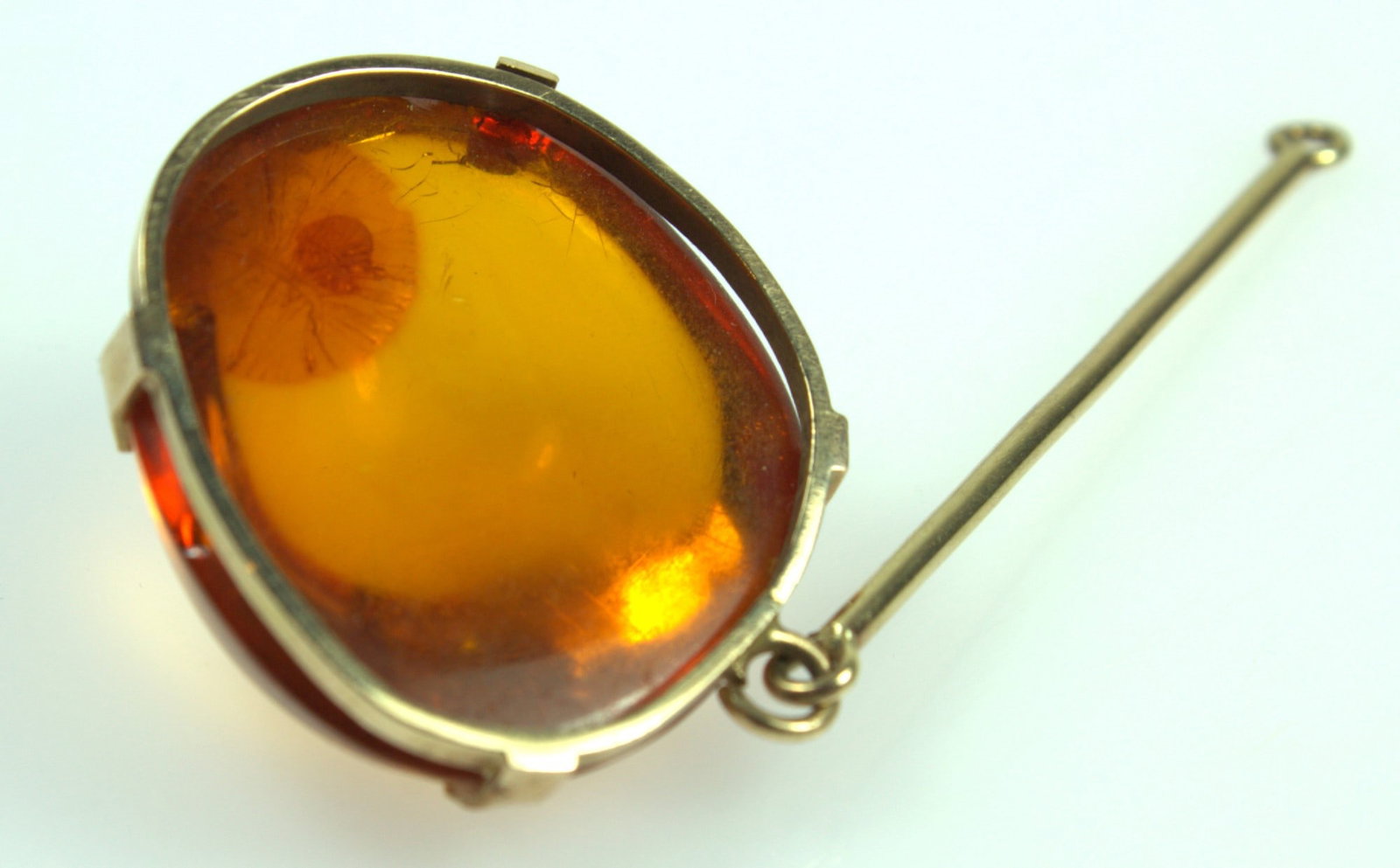Honey Amber Pendant in 9ct Yellow Gold - 3