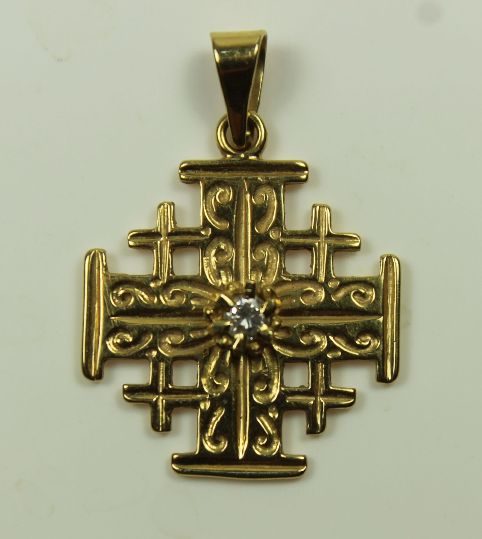 Jerusalem Cross Pendant in 18ct Yellow Gold with Central Diamond - 2