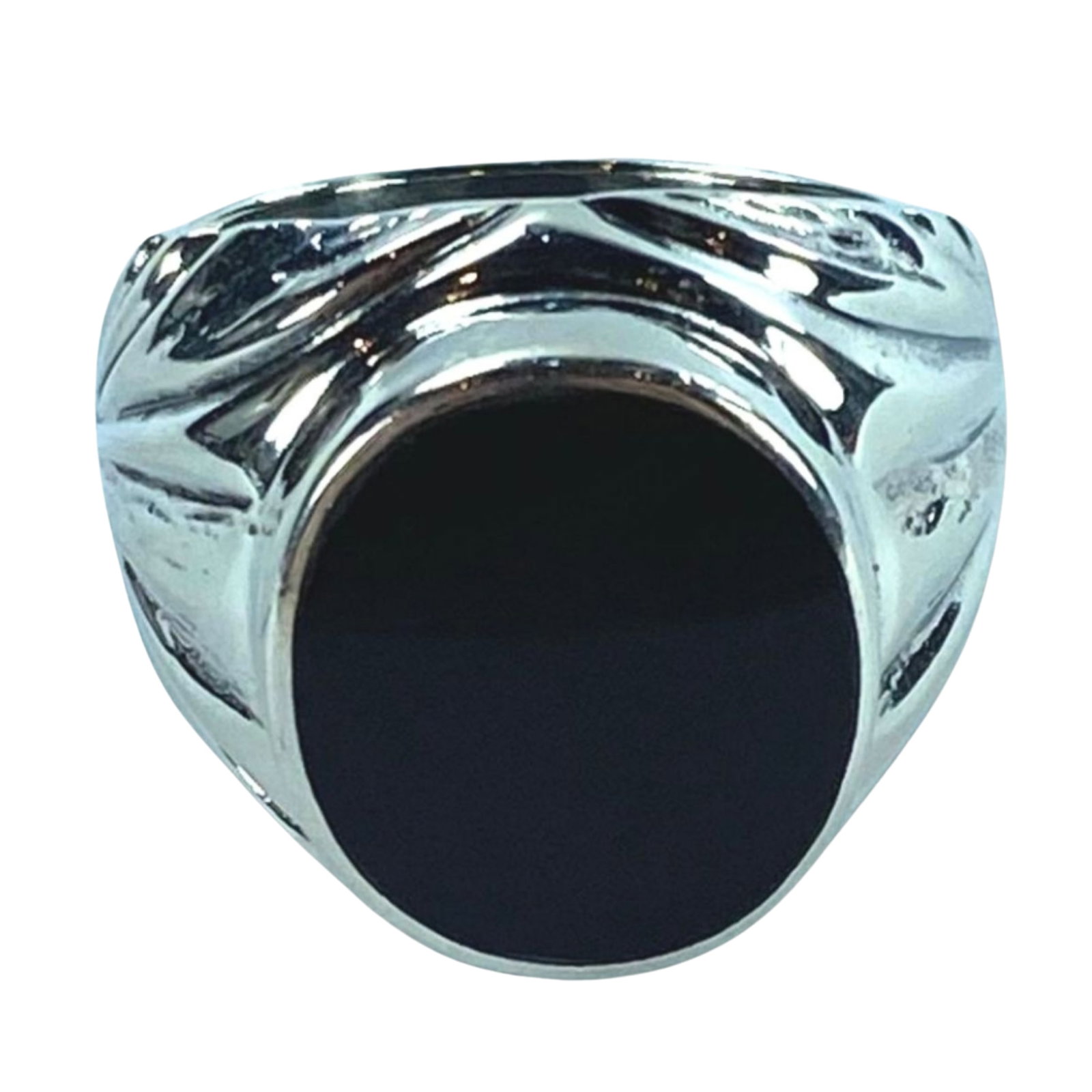 Sterling (925) Silver Buff Head Onyx Signet Ring: Leaf pattern on shank Size Size: Q 1/2 : Total Weight 8.8gms Medium Rings