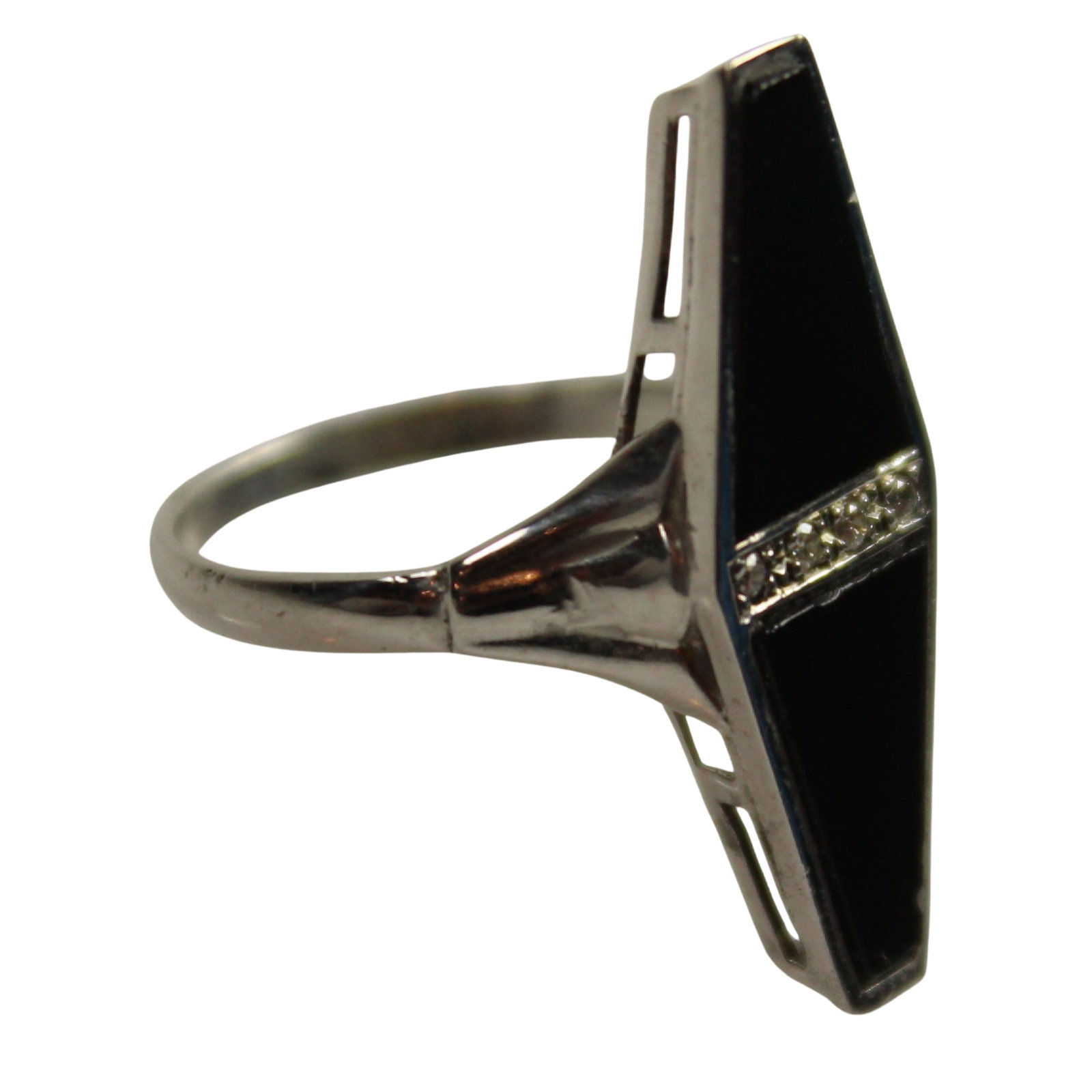 Onyx & Diamond Ring in 9ct White Gold: . Size Size N : Total weight 4.23gms Medium Rings