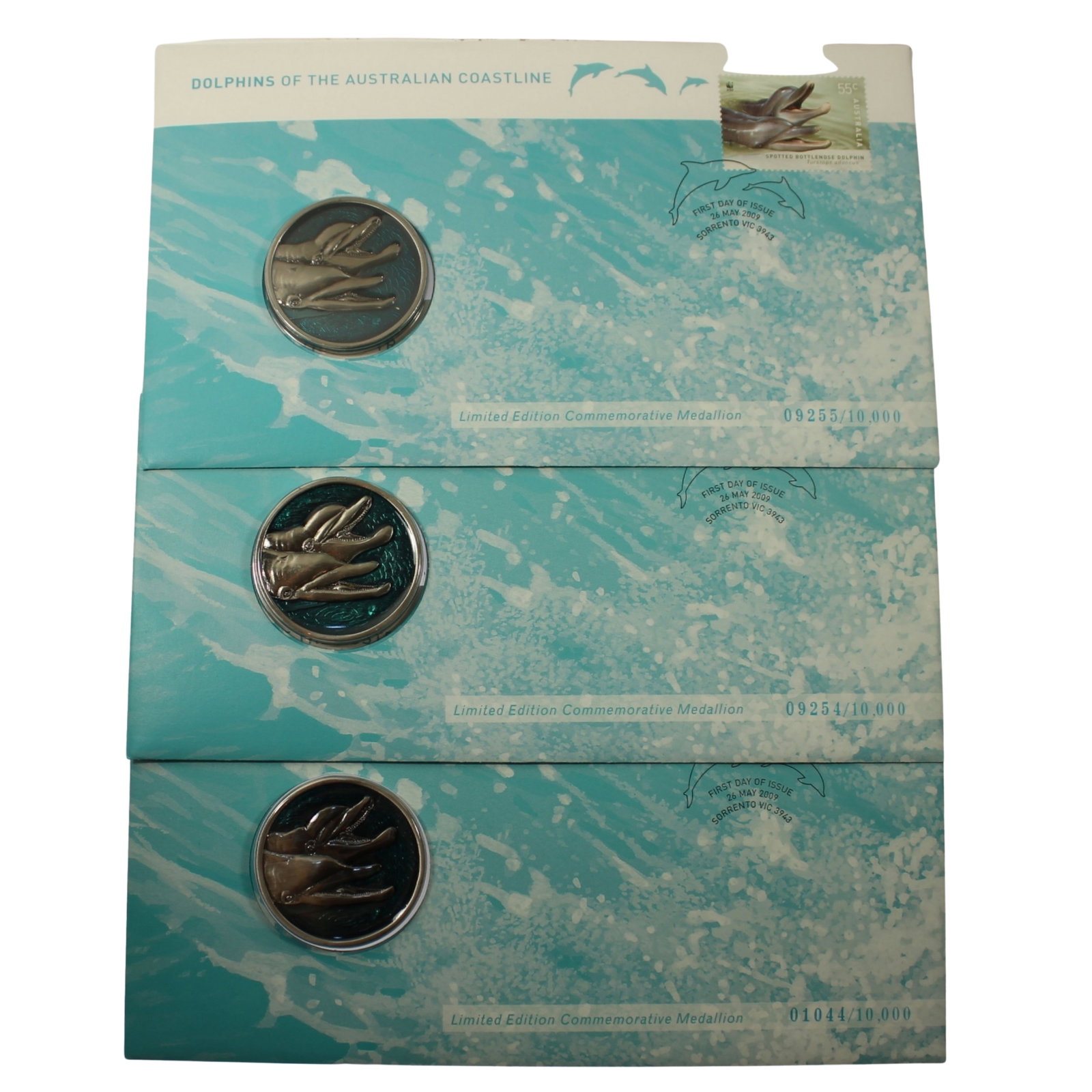 Australia 2009 'Dolphins of the Australian Coastline' Medallion & Stamp Cover (3 items): . Medium Colledtables