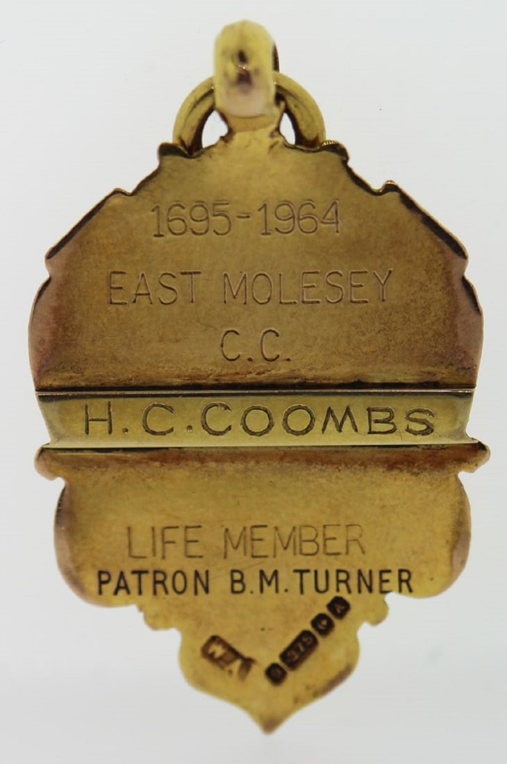 Australia / Great Britain 9ct Gold Membership Fob for the East Moseley Cricket Club, Surrey England - 2