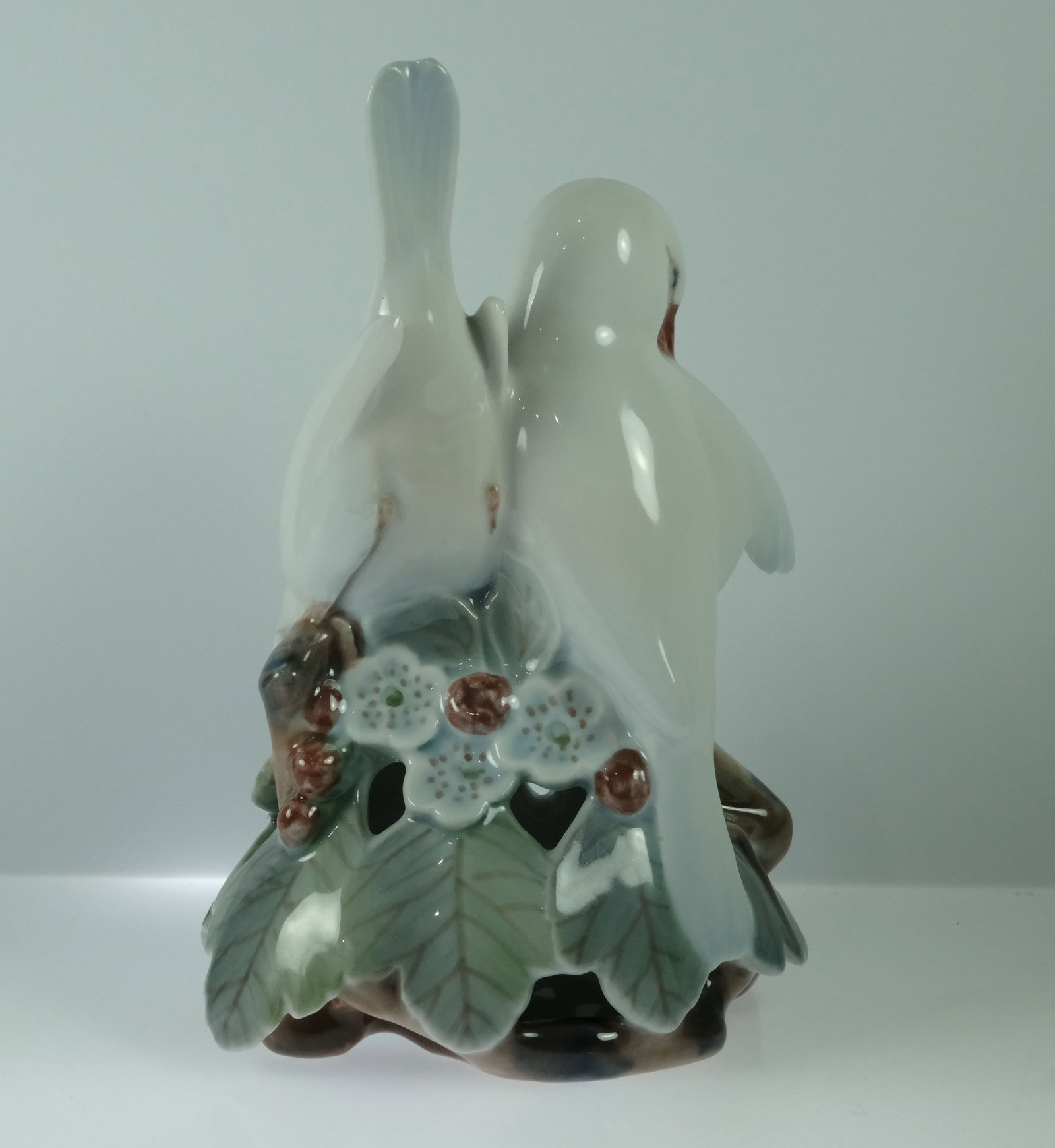 Royal Copenhagen (Denmark) Porcelain Figurine of Two Doves counterbalanced on a Branch - 2