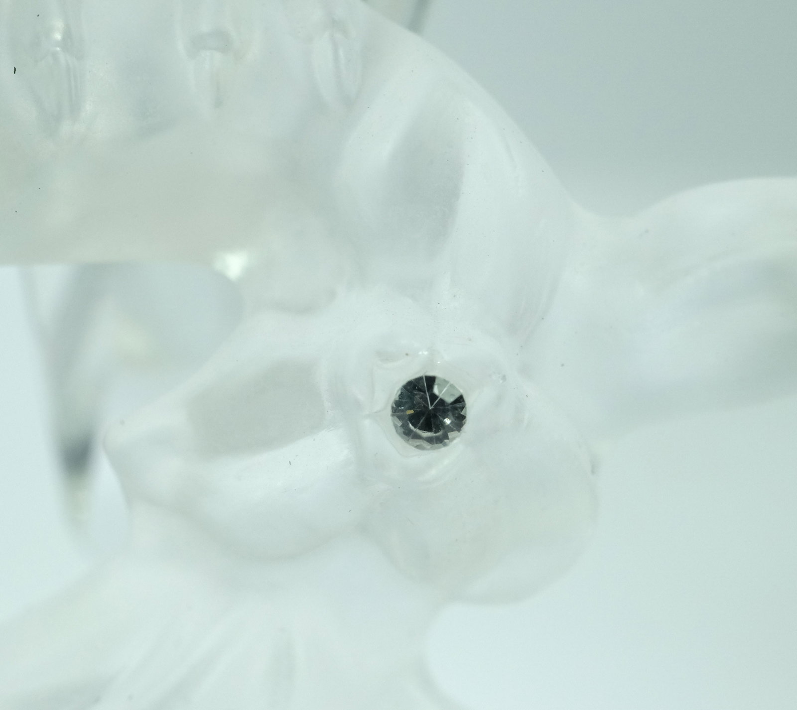 Small Swarovski Silver Crystal Sulphur-Crested Cockatoo with Colour Highlights - 5