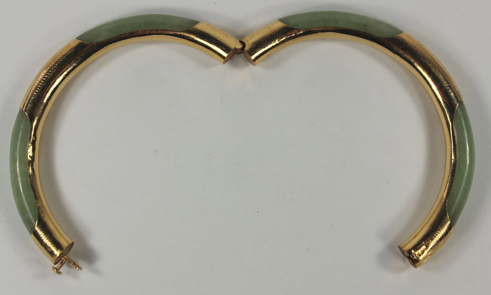 Antique Green Jade Bangle with engraved 14ct Yellow Gold inner Sleeve - 2