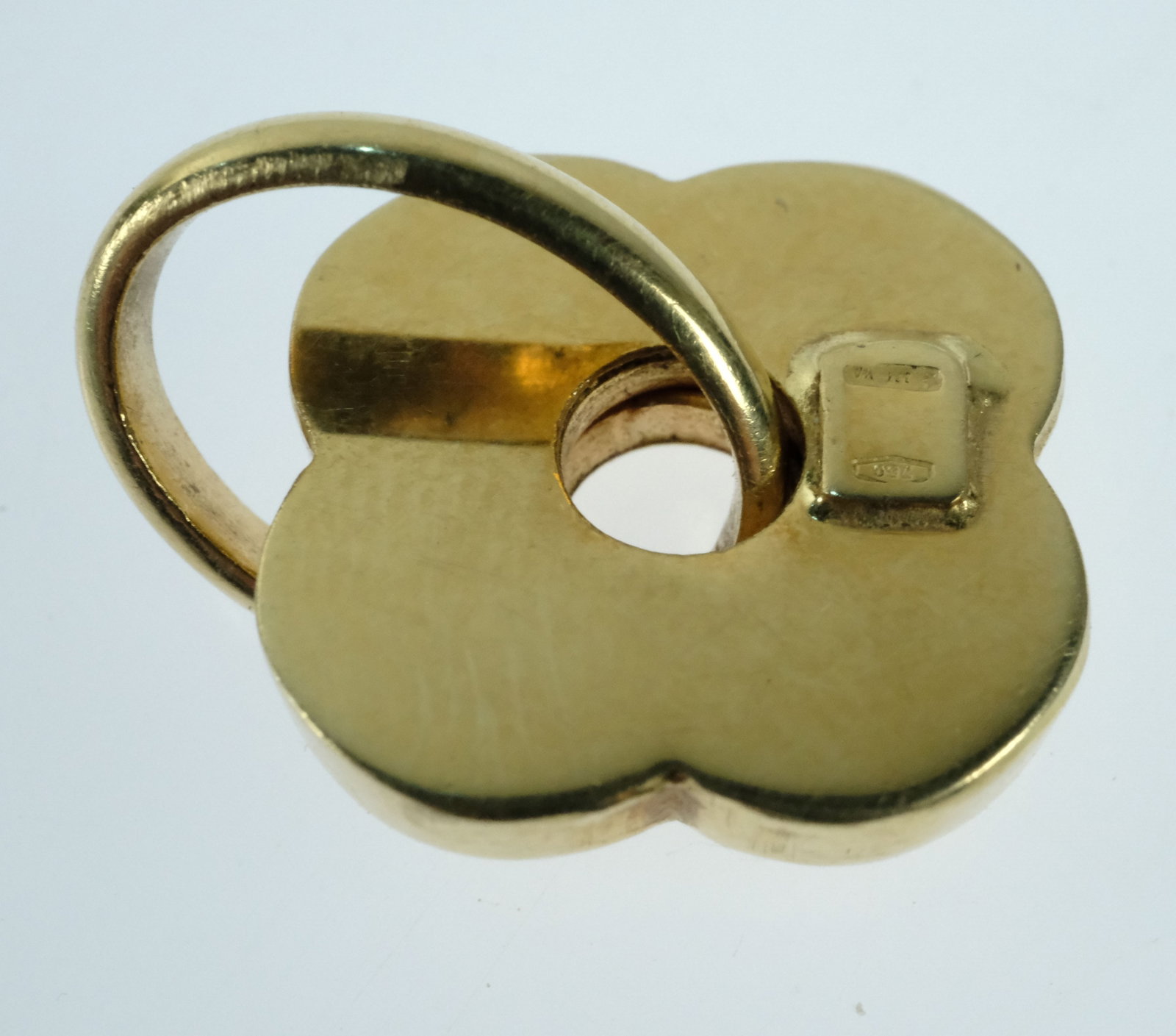 Van Cleef & Arpels - style Pendant in 18ct Yellow Gold - 2