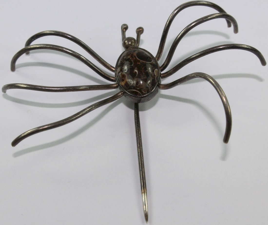 Unique Spider Brooch in Sterling (925) Silver with patterned Agate Body - 2