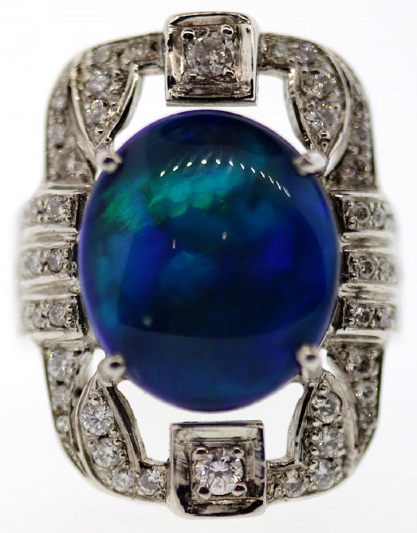 Deco-style Opal triplet & Diamond Ring in 9ct White Gold - 2