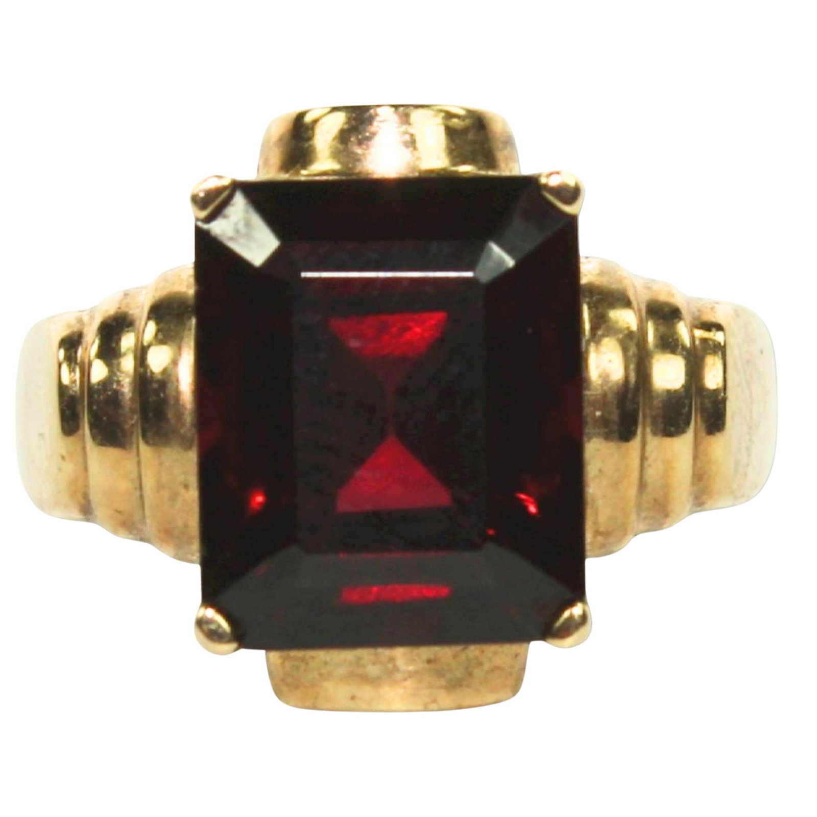 Modern design Garnet Ring in 9ct Yellow Gold (1 of 3)