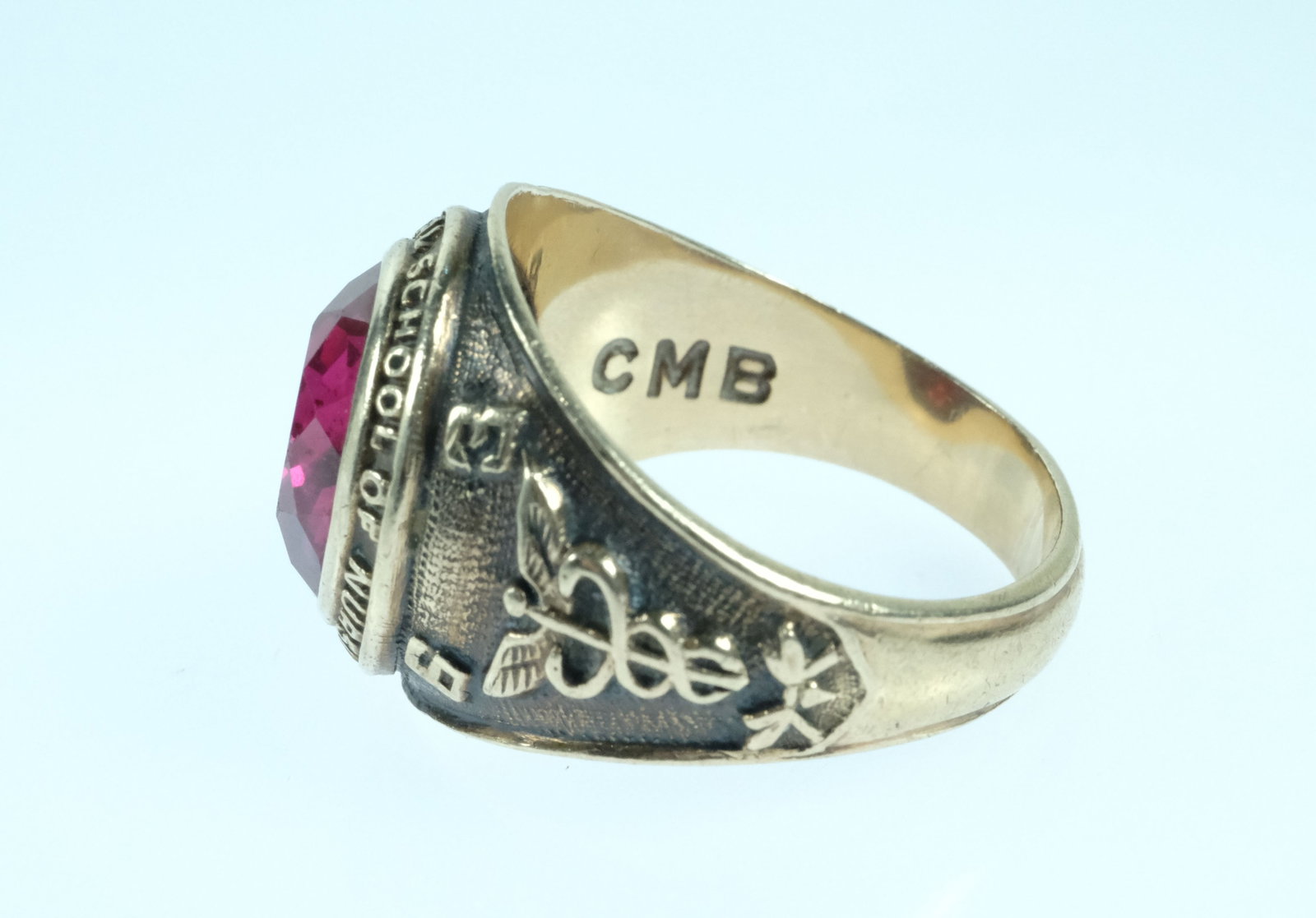 Pittsburgh Hospital Nursing School College Ring in 10ct Yellow Gold with 3 carat Ruby - 3