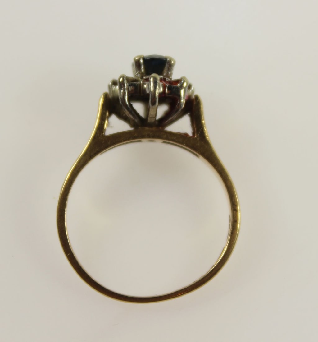 Blue Sapphire & Diamond Ring in 14ct Yellow Gold - 3