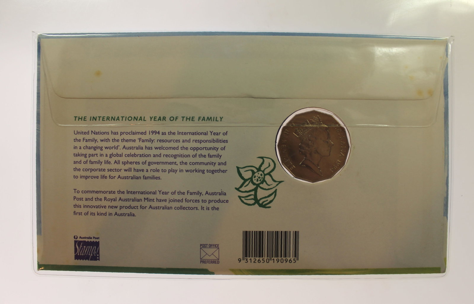 Australia 1994 'Year of the Family' Wide-date 50c Coin & Stamp PNC (4 items) - 3