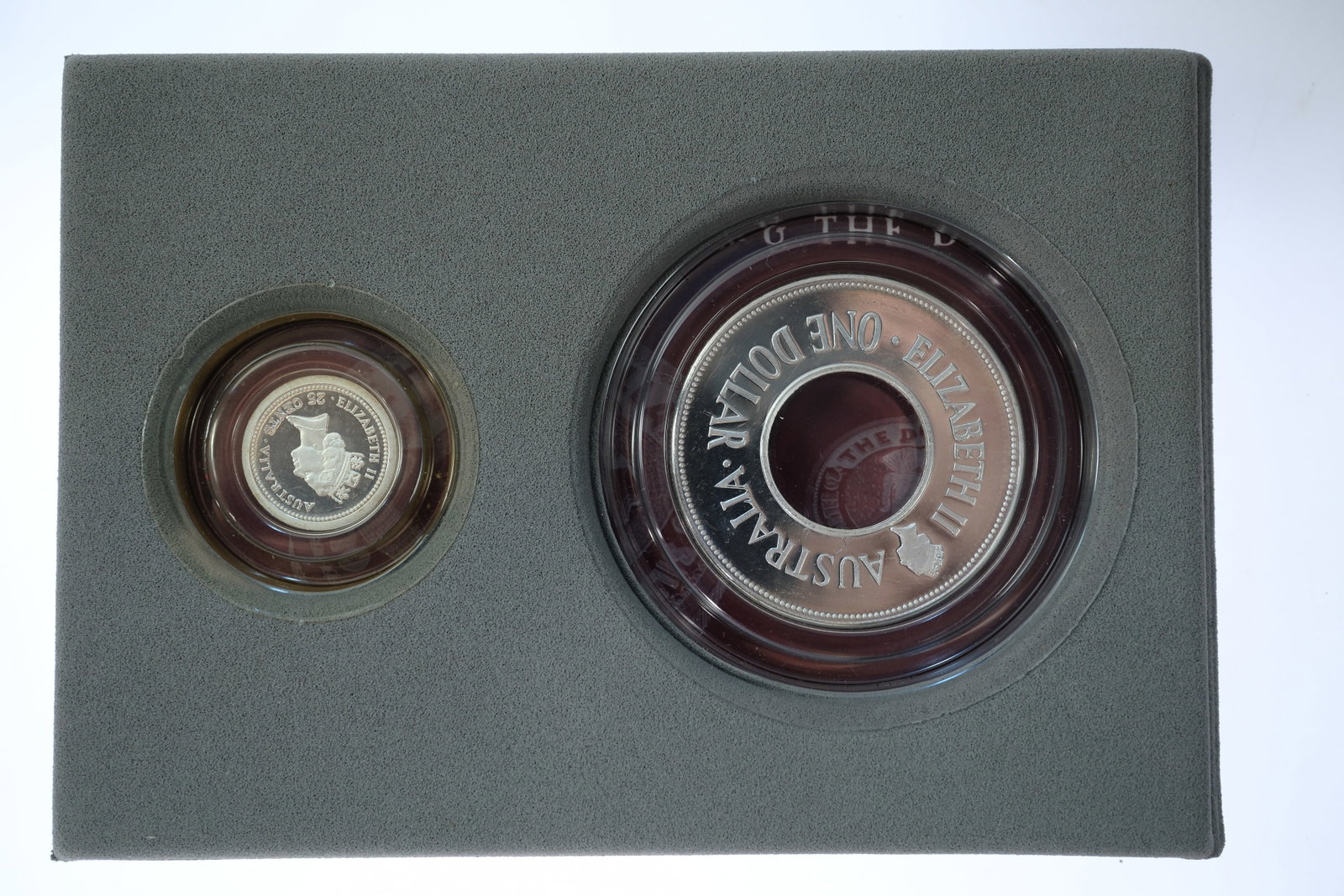 Australia 1989 'Holey Dollar and Dump' Proof Silver (999) $1 & 25c ,FDC - 2