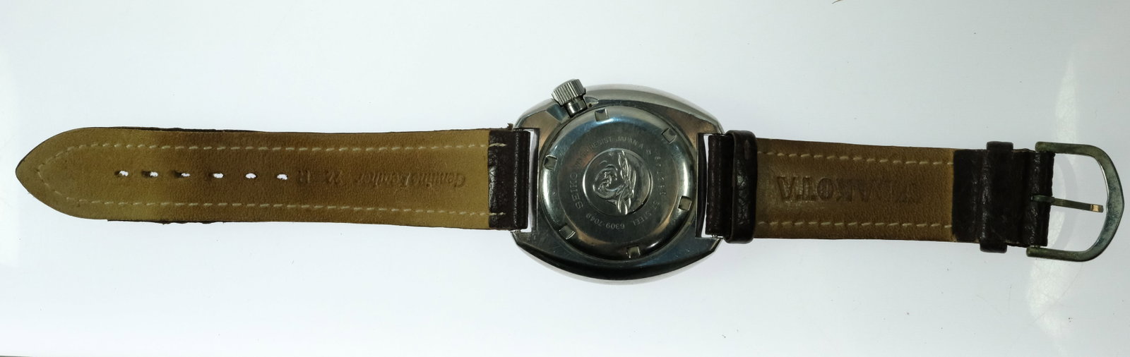 Vintage Men's Seiko 'Turtle Diver - 150m' Wristwatch with Silver Case & Black Dial - 3