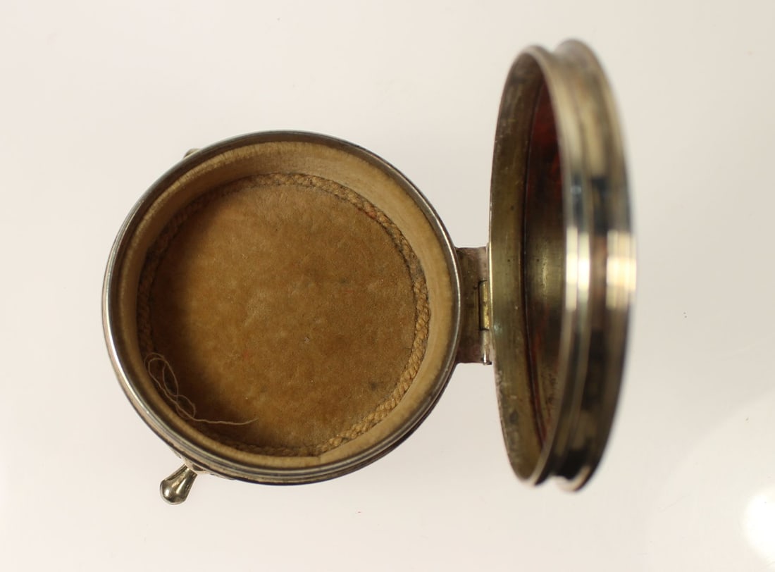 Antique Sterling Silver (925) Make-up Compact on a Tripod Base with Tortoise Shell Hinged Lid - 3