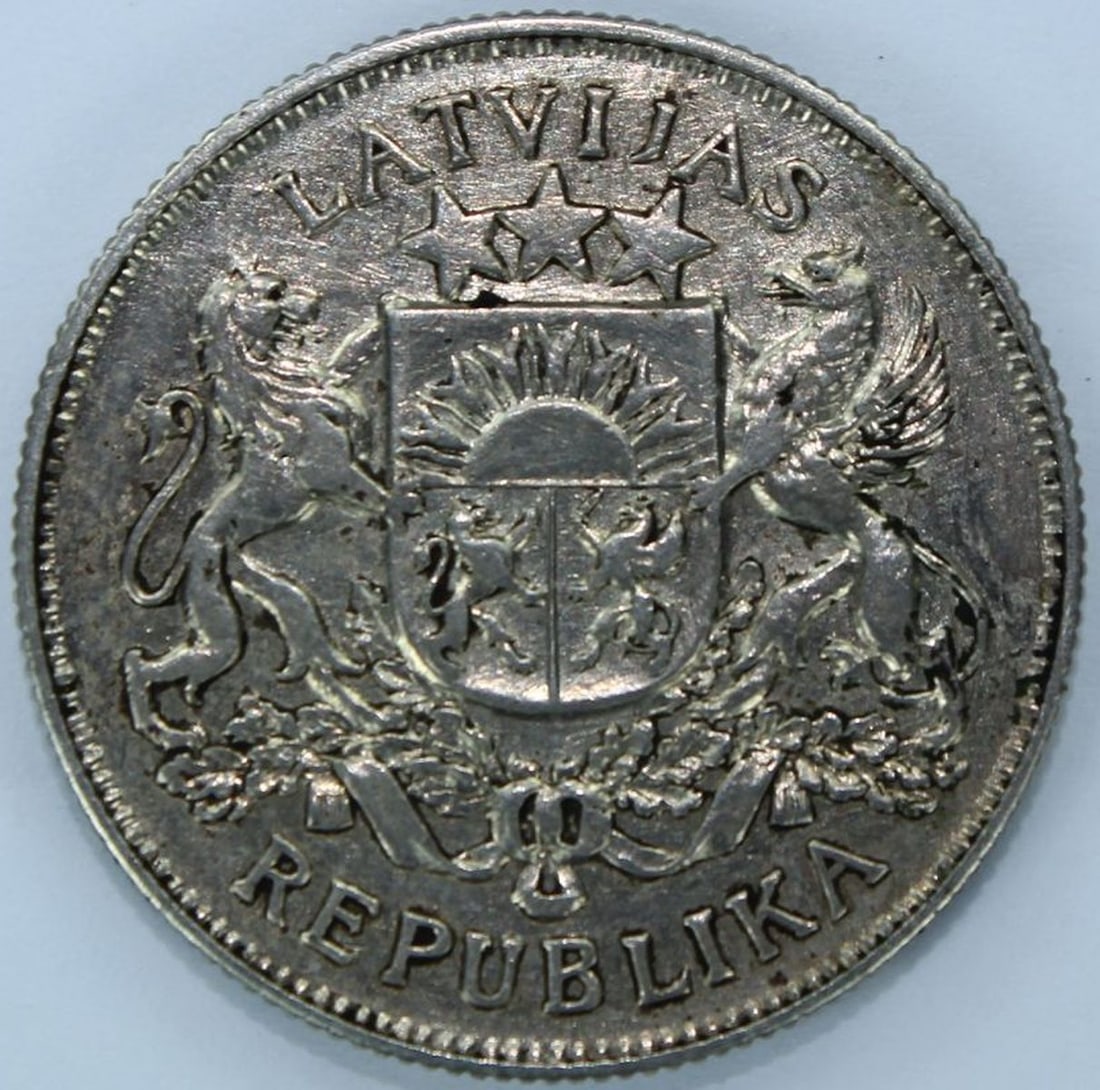 Latvia 1925 Silver (835) 2 Lati Extremely Fine - 2