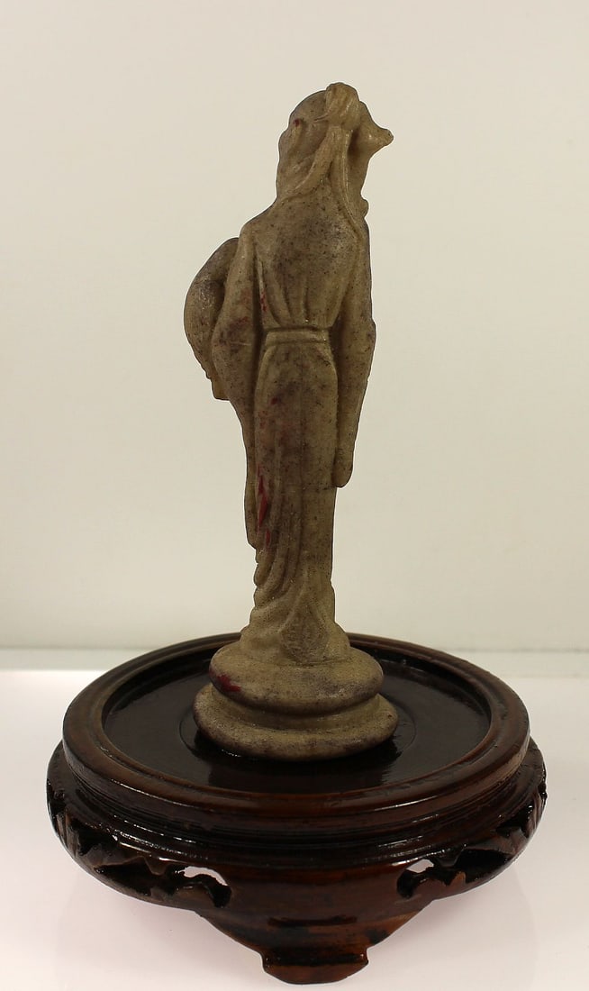 Chinese Gold figure carved in Green Chalk-stone on a Timber Stand - 2